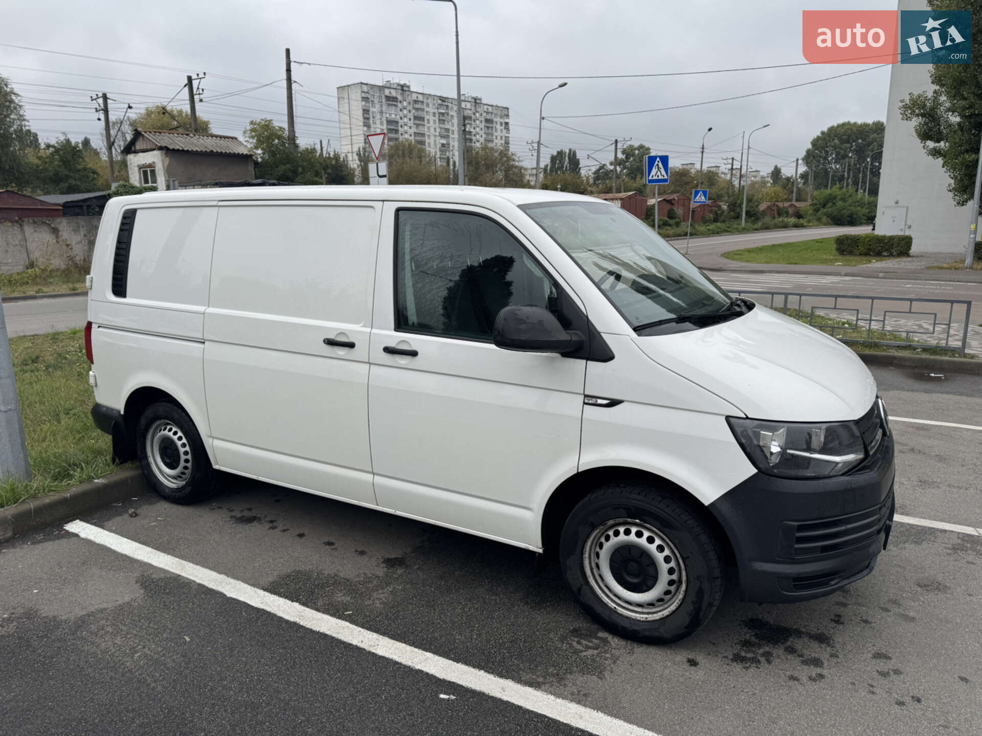 VOLKSWAGEN TRANSPORTER 2016
