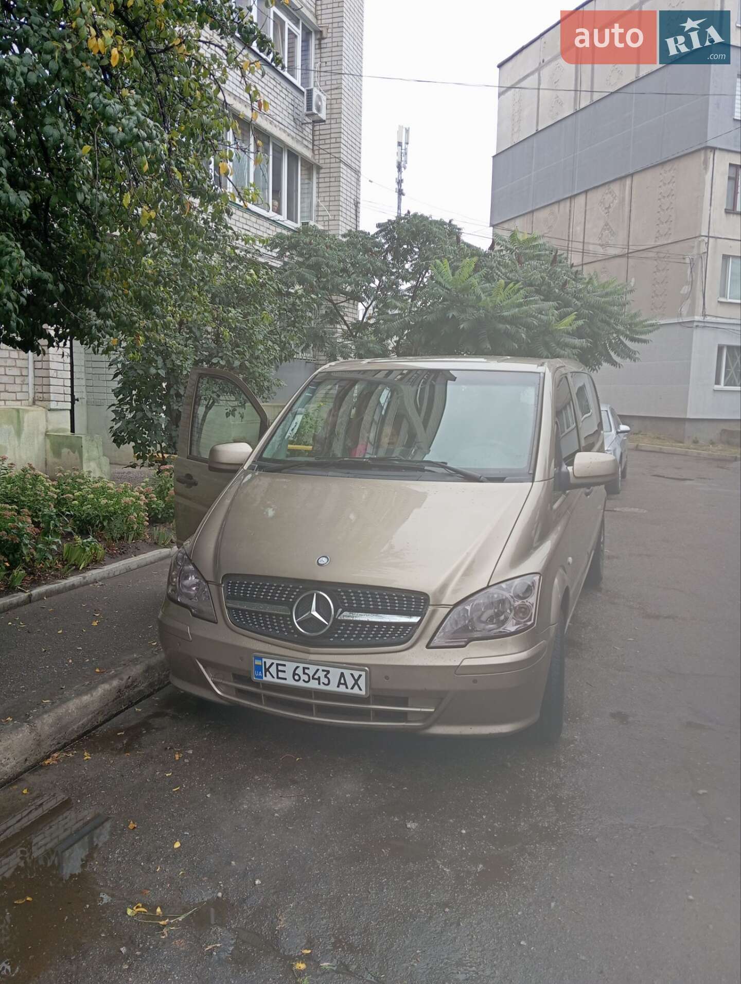MERCEDES-BENZ VITO