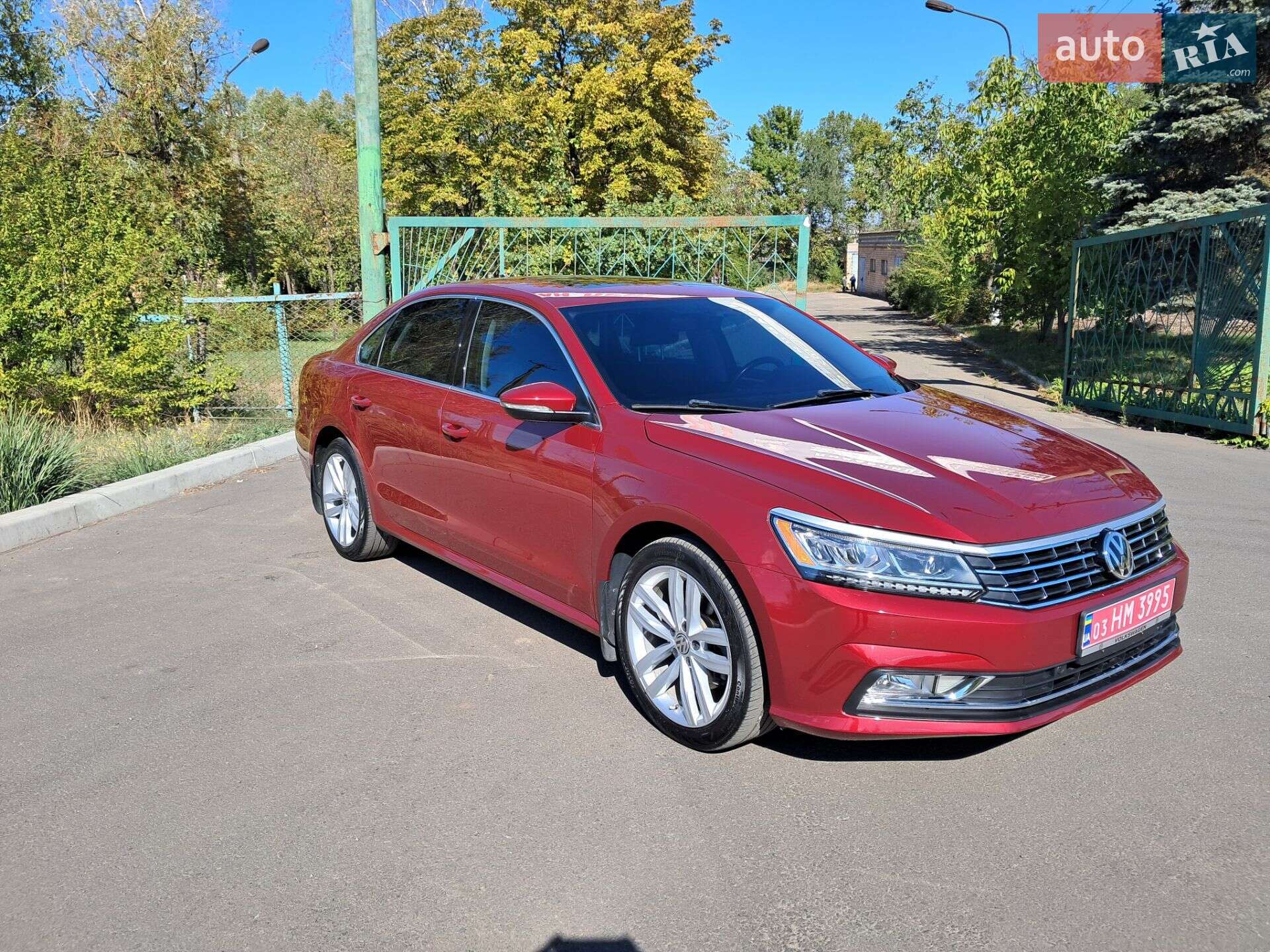 VOLKSWAGEN PASSAT 2017