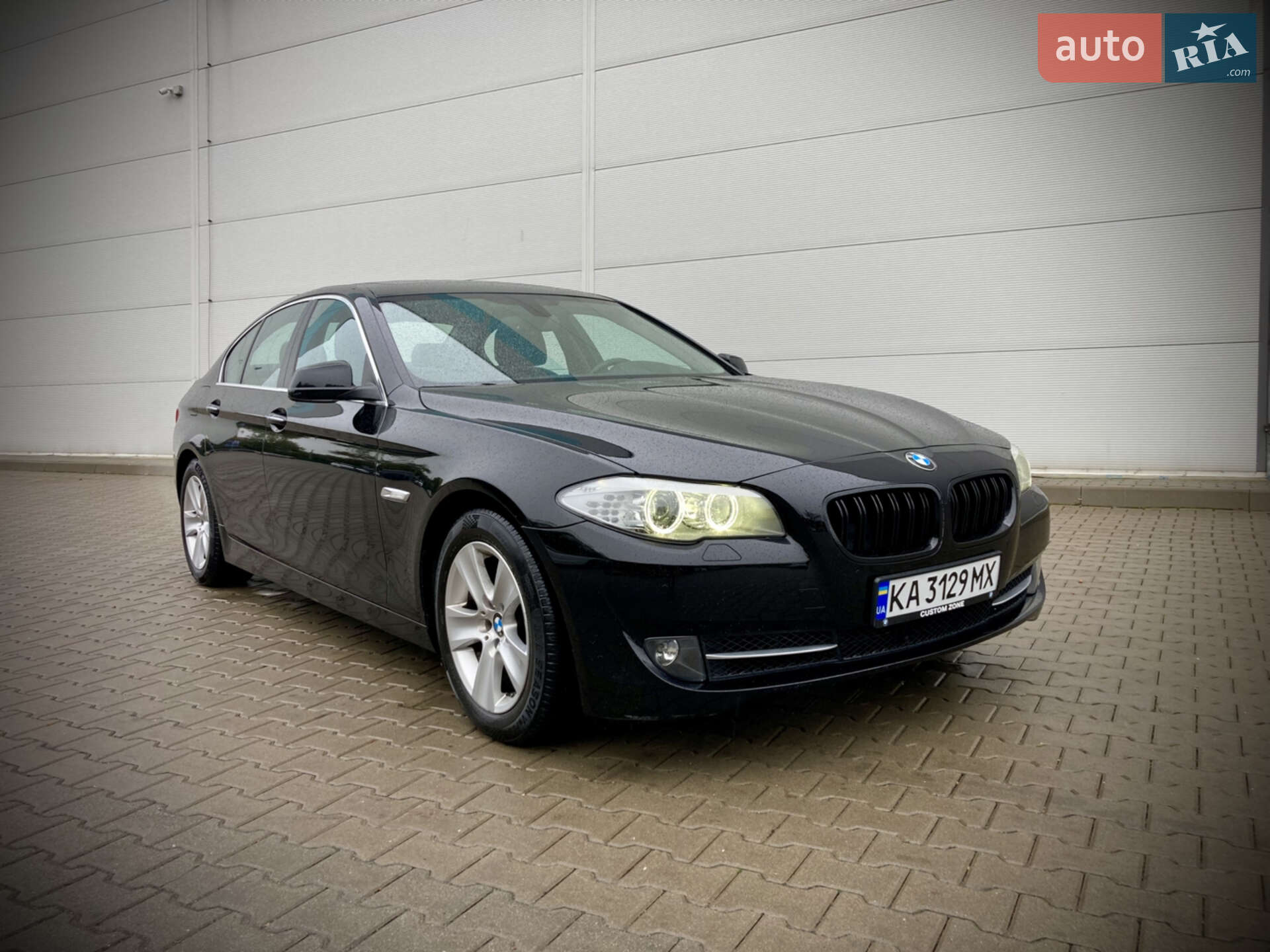 BMW 528I XDRIVE 2012
