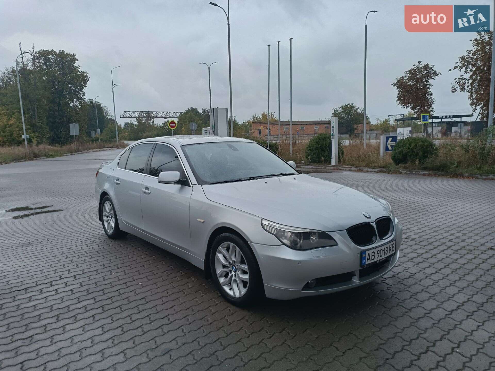 Головне фото звіту автомобіля BMW 525D 2004