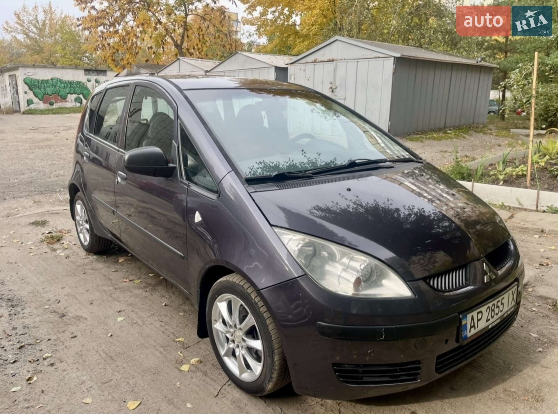 MITSUBISHI COLT 2005