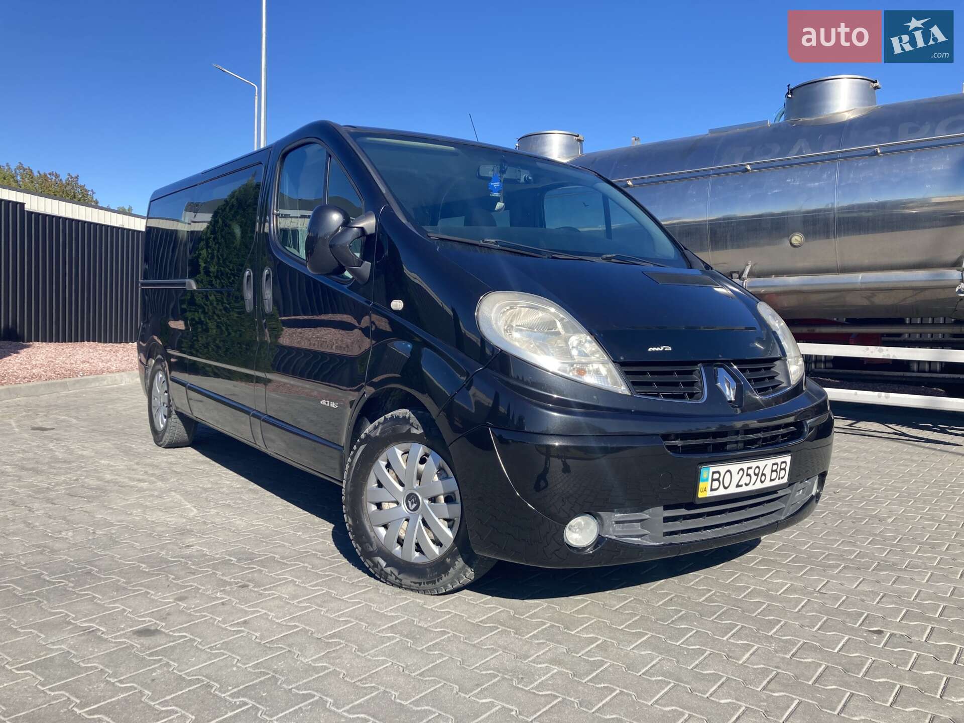 RENAULT TRAFIC 2009