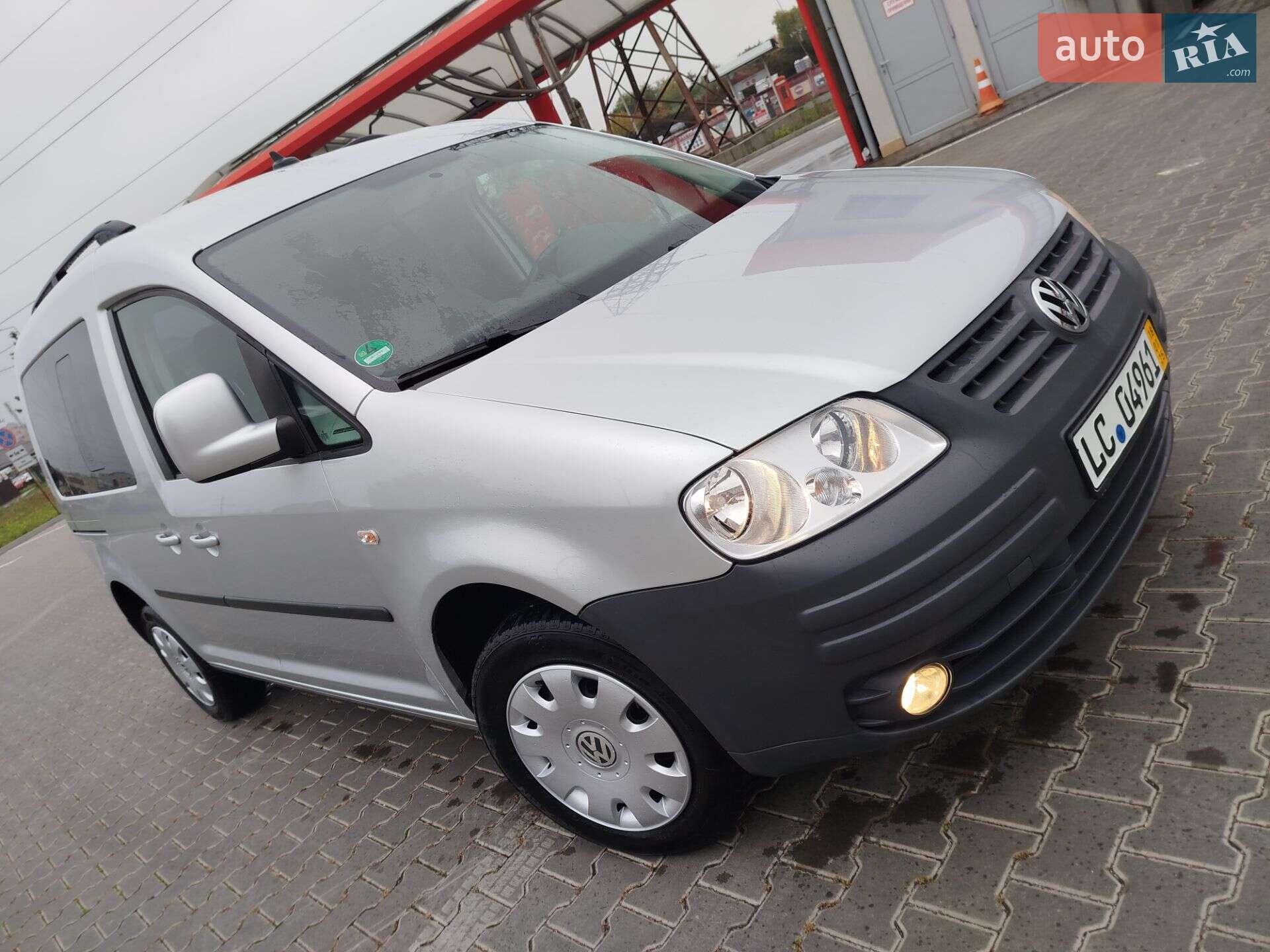 VOLKSWAGEN CADDY 2010