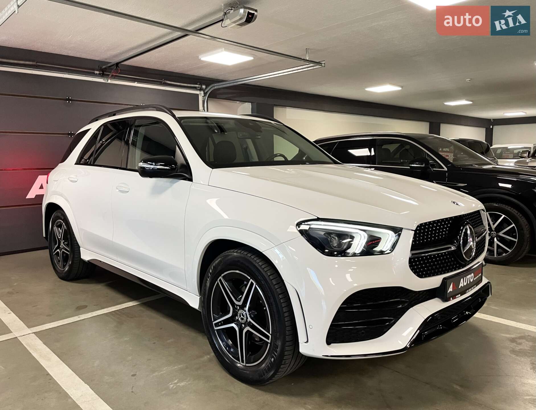 MERCEDES-BENZ GLE 300D 2021