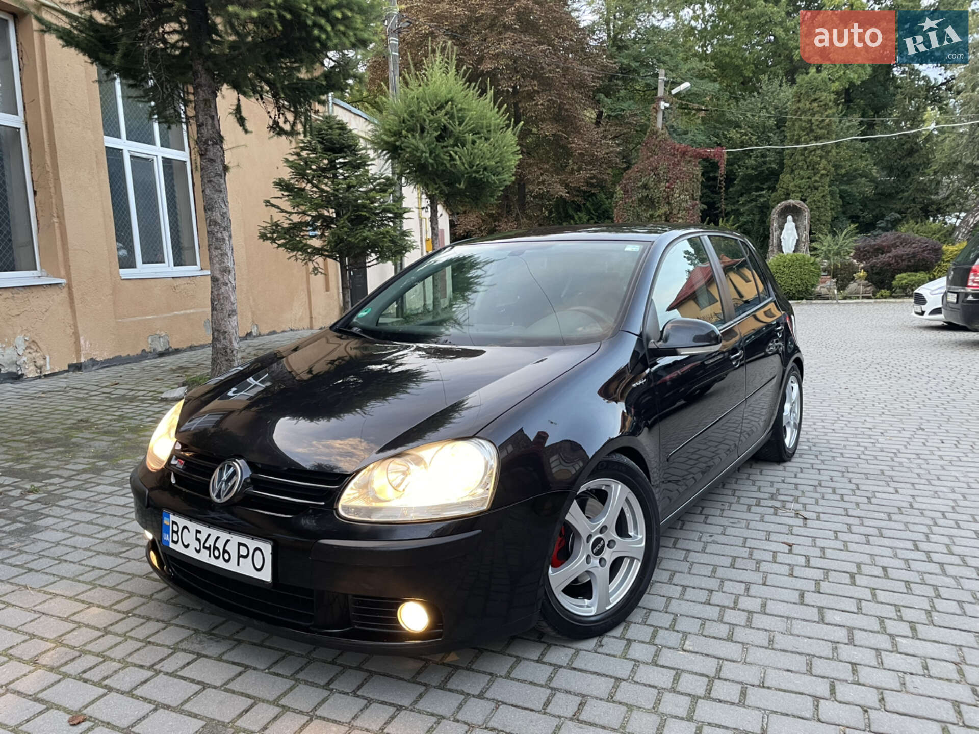 VOLKSWAGEN GOLF 2005
