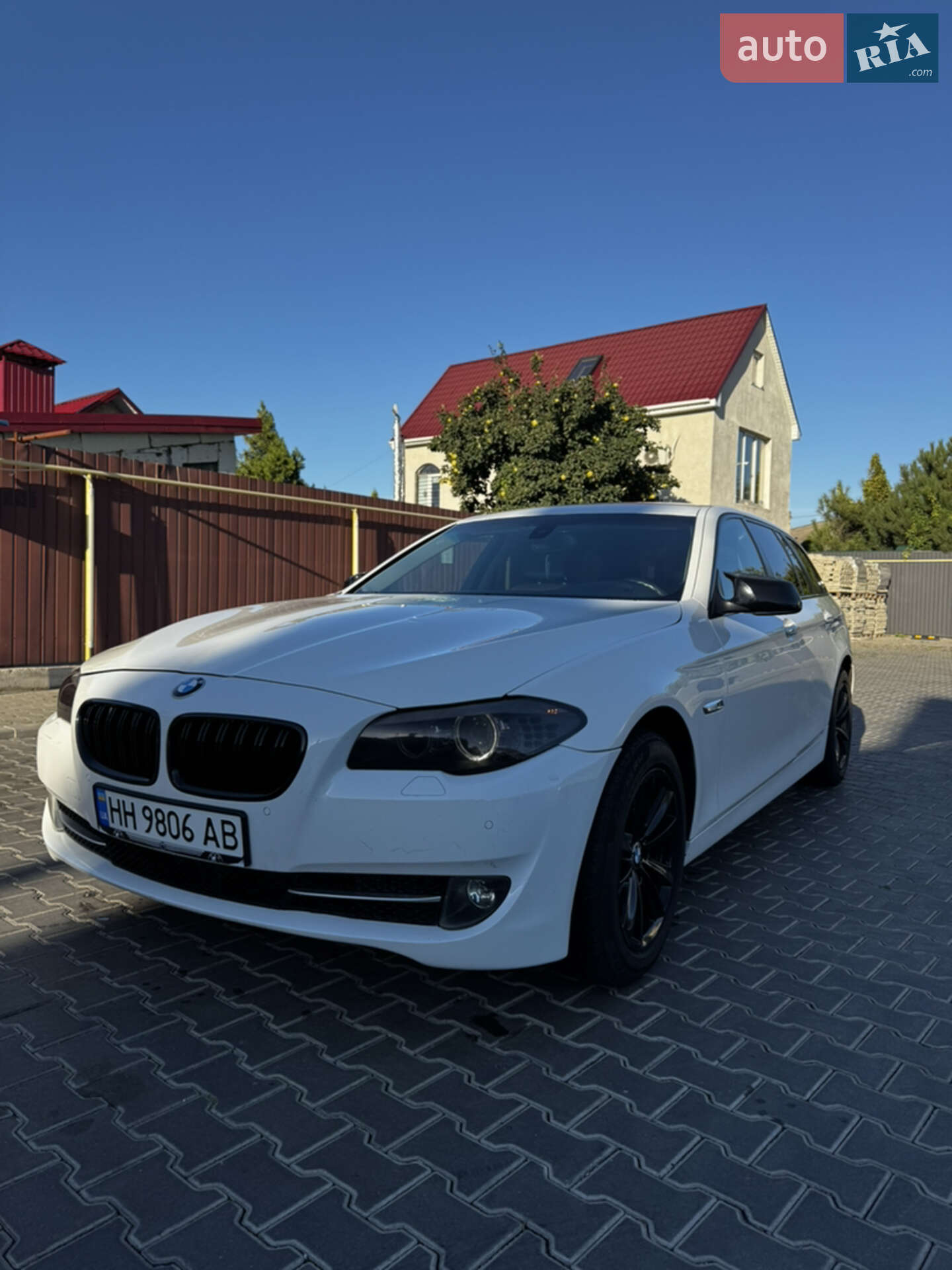 BMW 520 2011