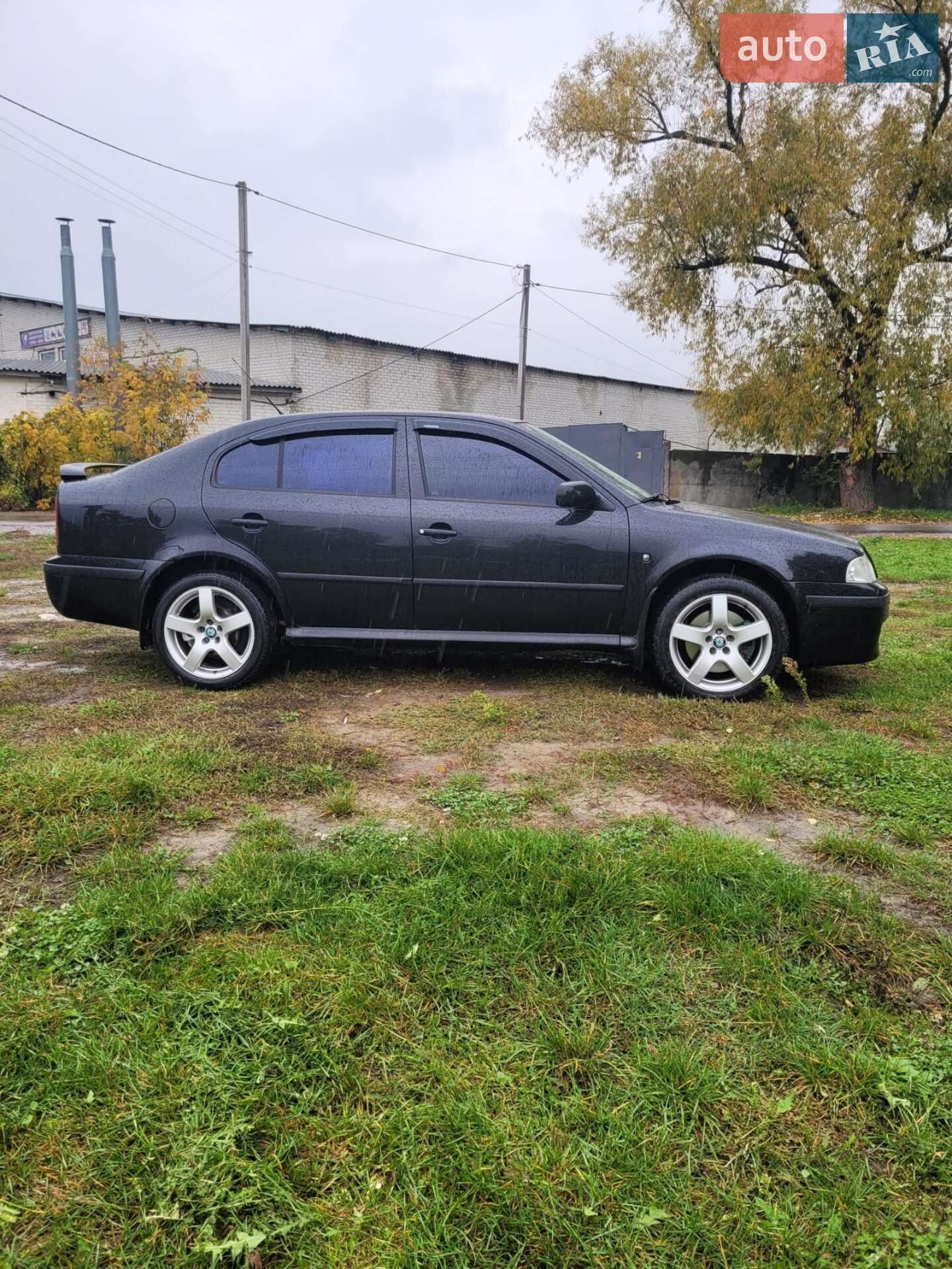 Головне фото звіту автомобіля SKODA OCTAVIA TOUR 2008