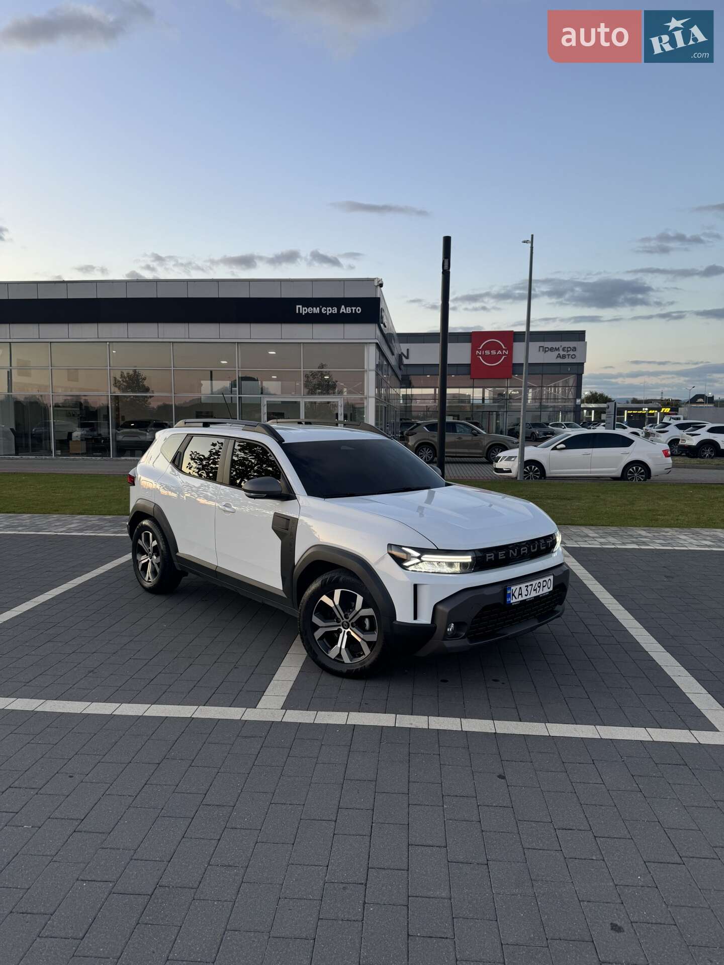 RENAULT DUSTER 2024