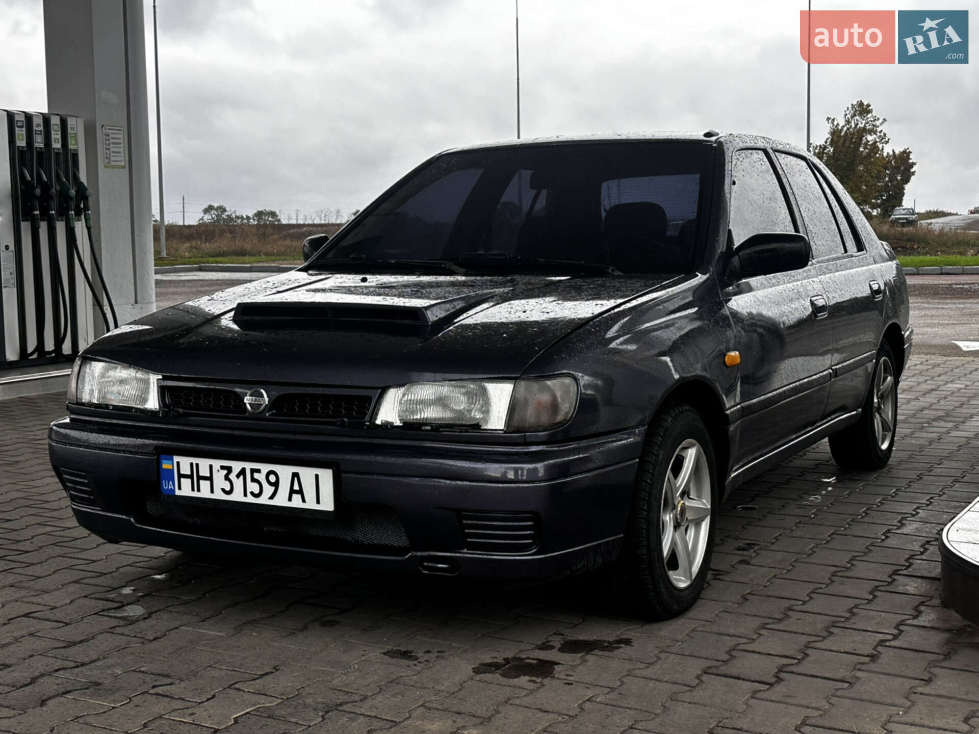 NISSAN SUNNY 1992
