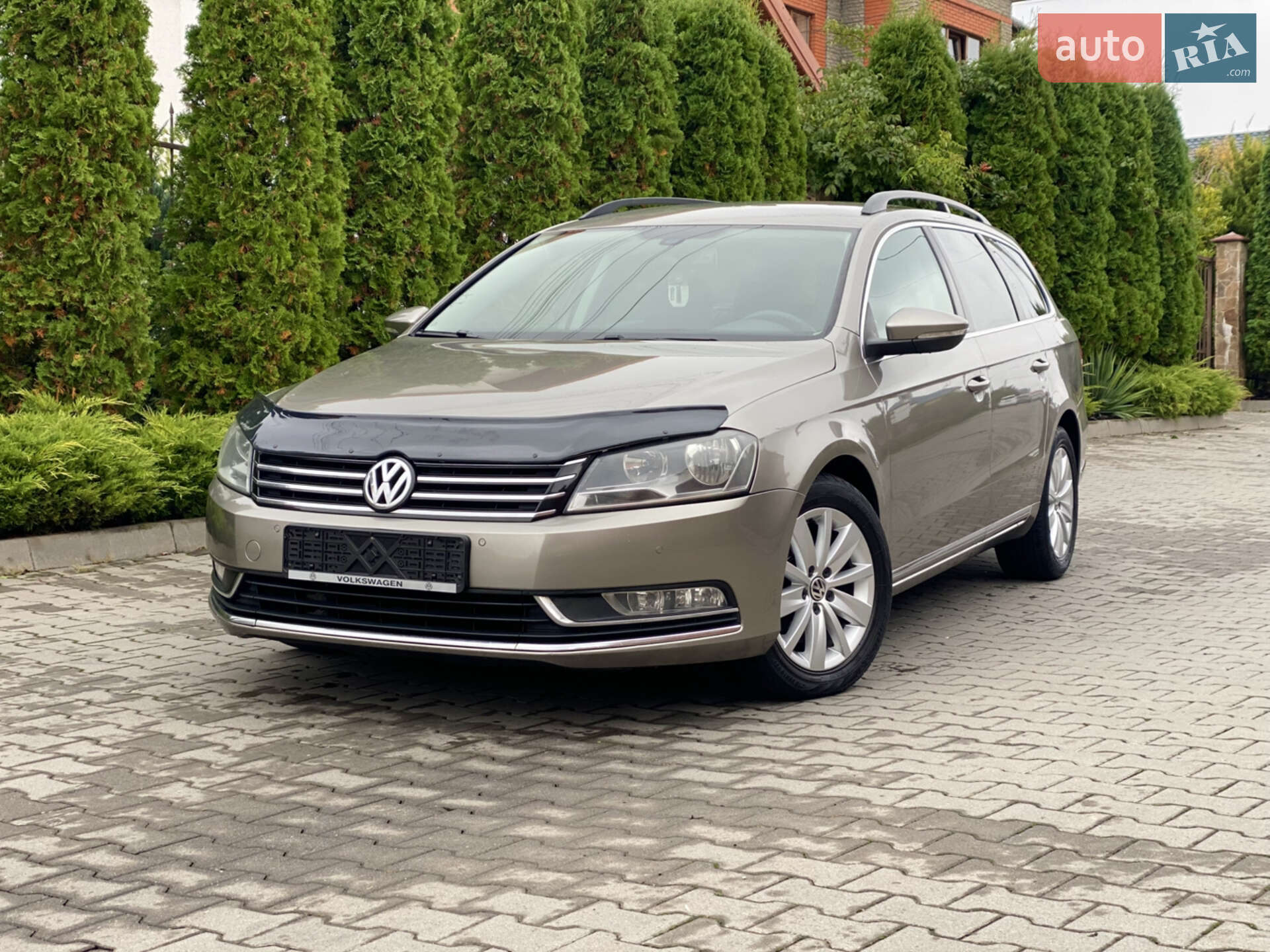 VOLKSWAGEN PASSAT 2013