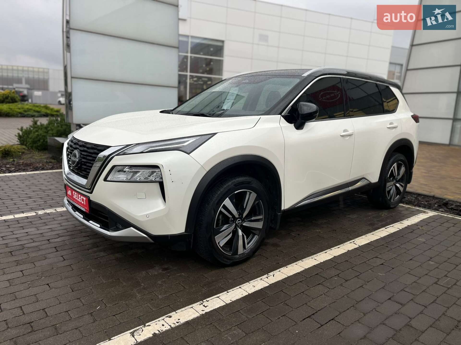 NISSAN X-TRAIL 2023