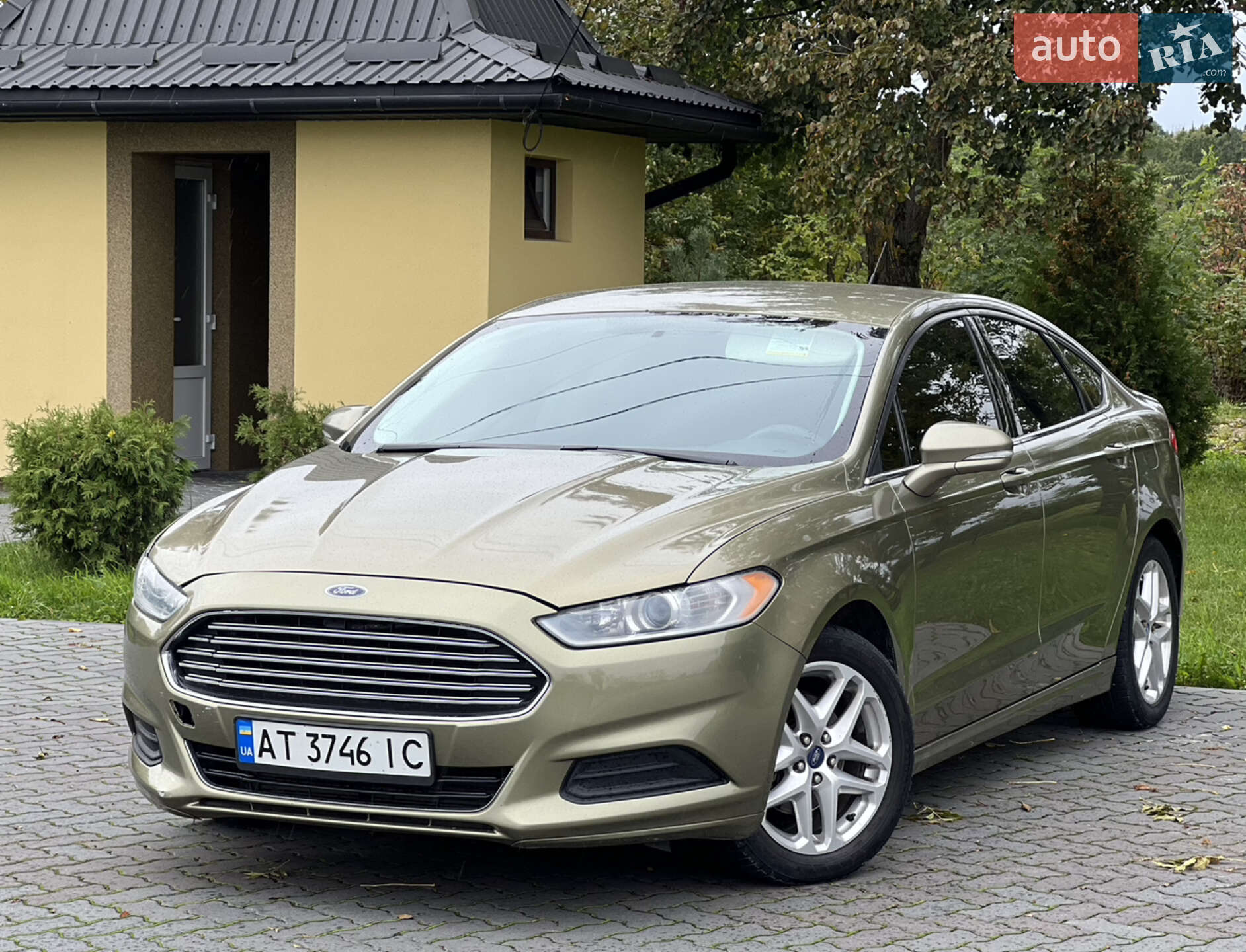 FORD FUSION 2012
