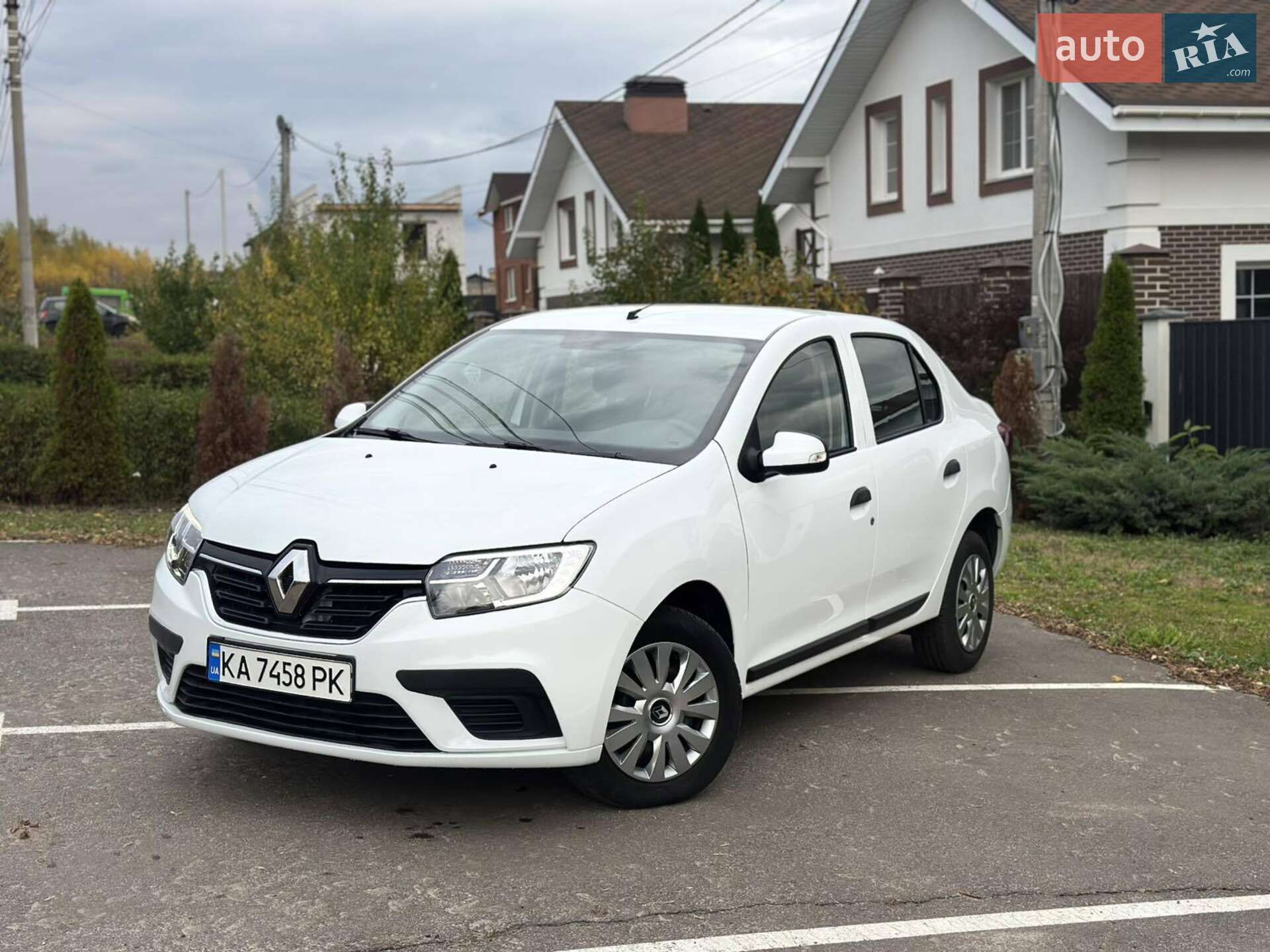 RENAULT LOGAN 2021