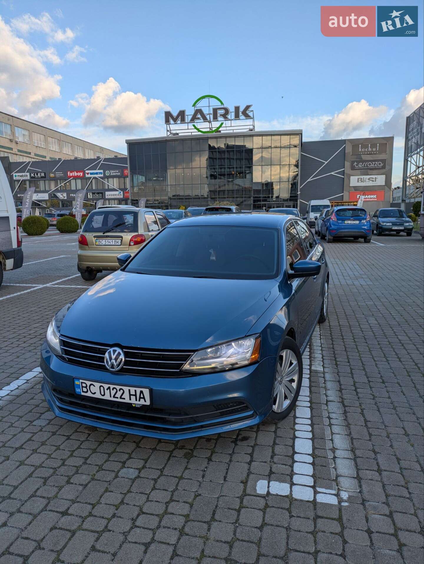 VOLKSWAGEN JETTA 2016
