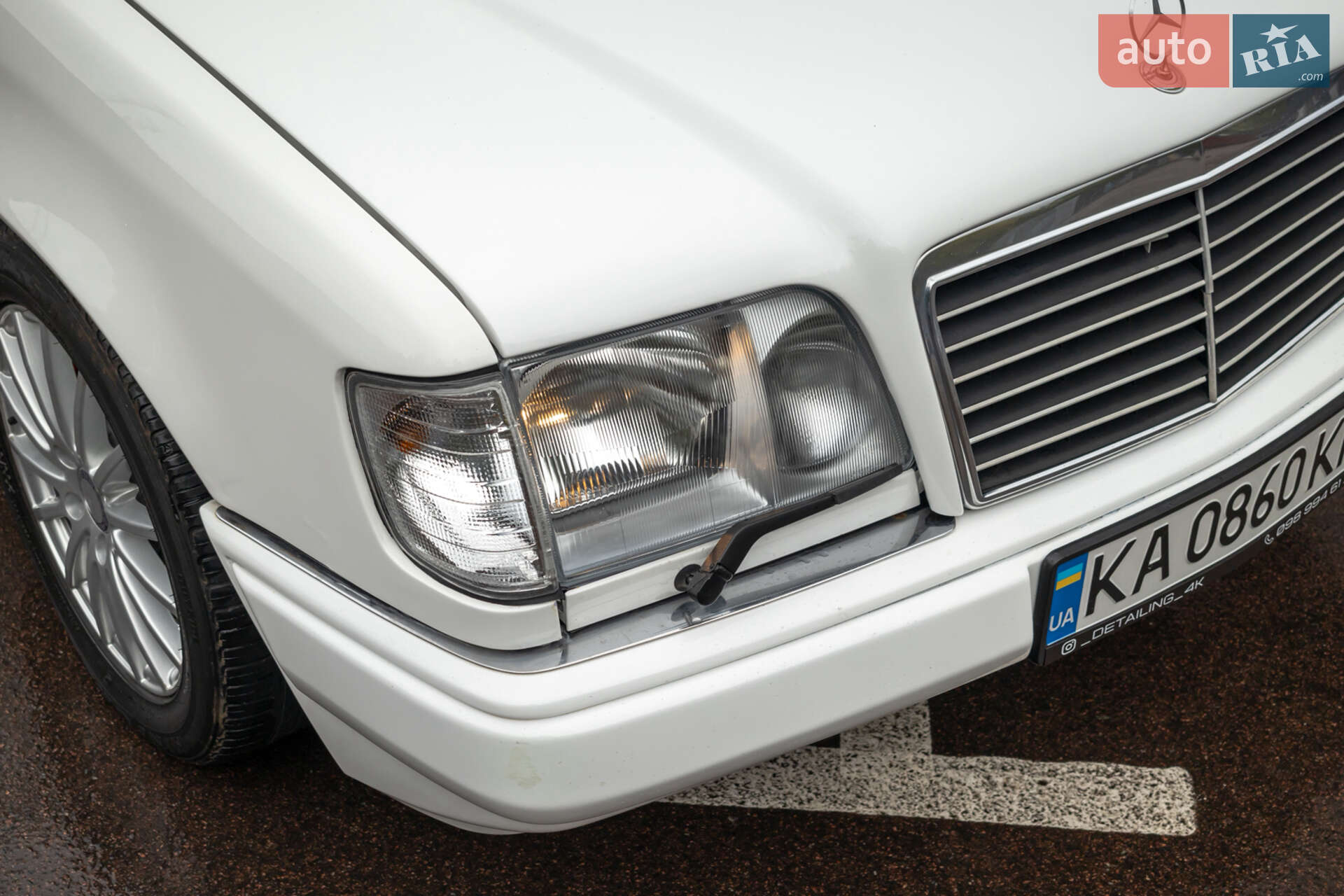 MERCEDES-BENZ E 220 1994
