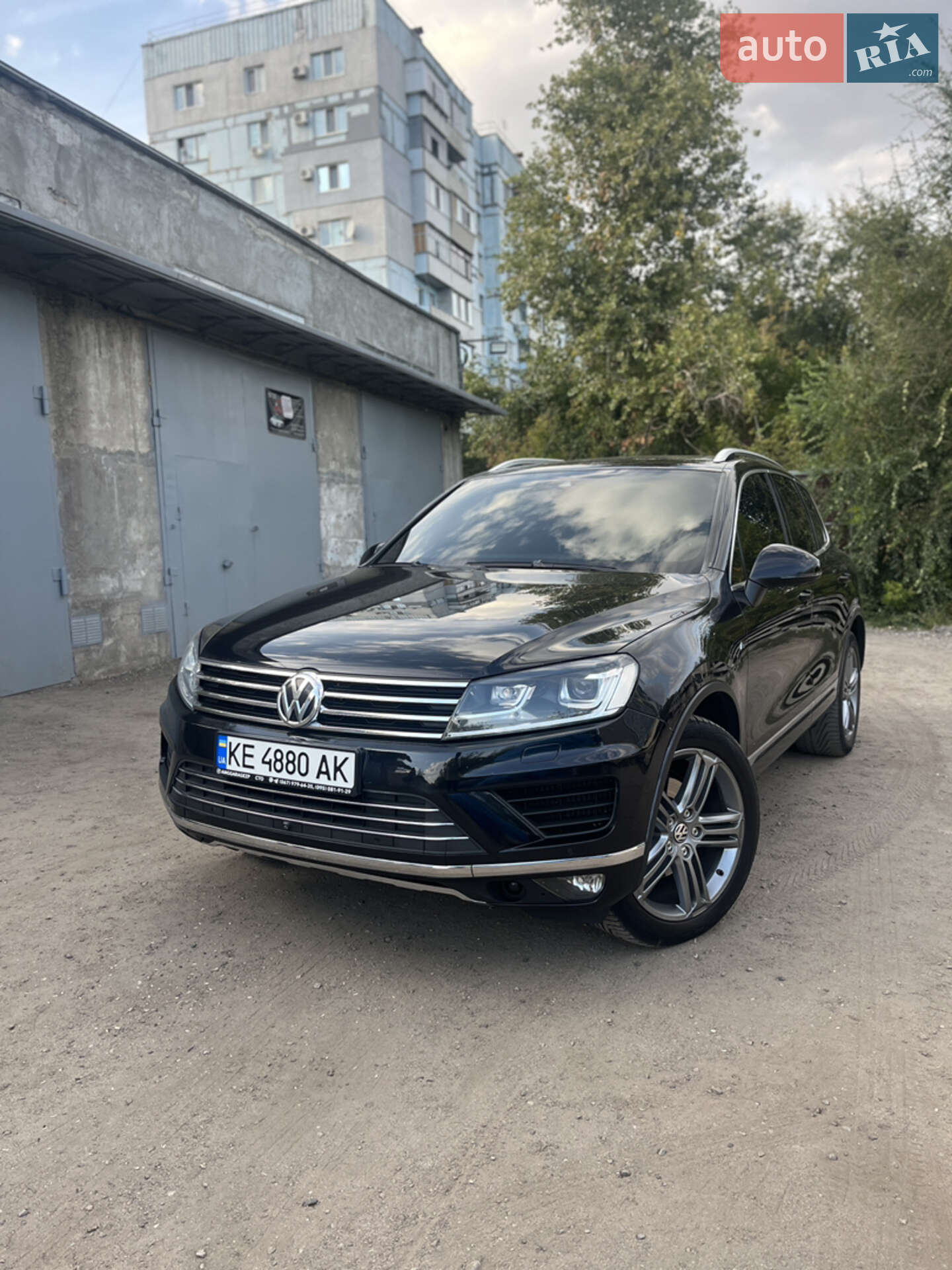 VOLKSWAGEN TOUAREG 2015