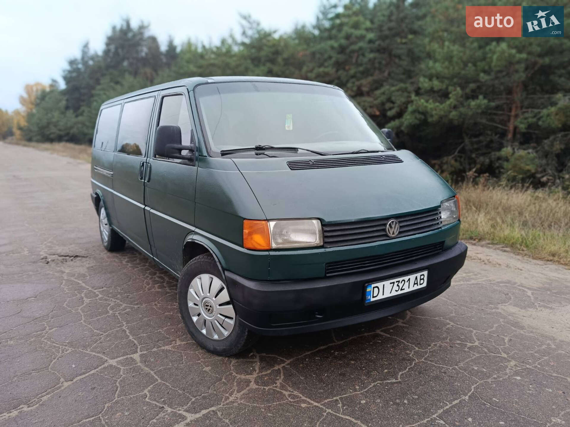 VOLKSWAGEN TRANSPORTER 1996