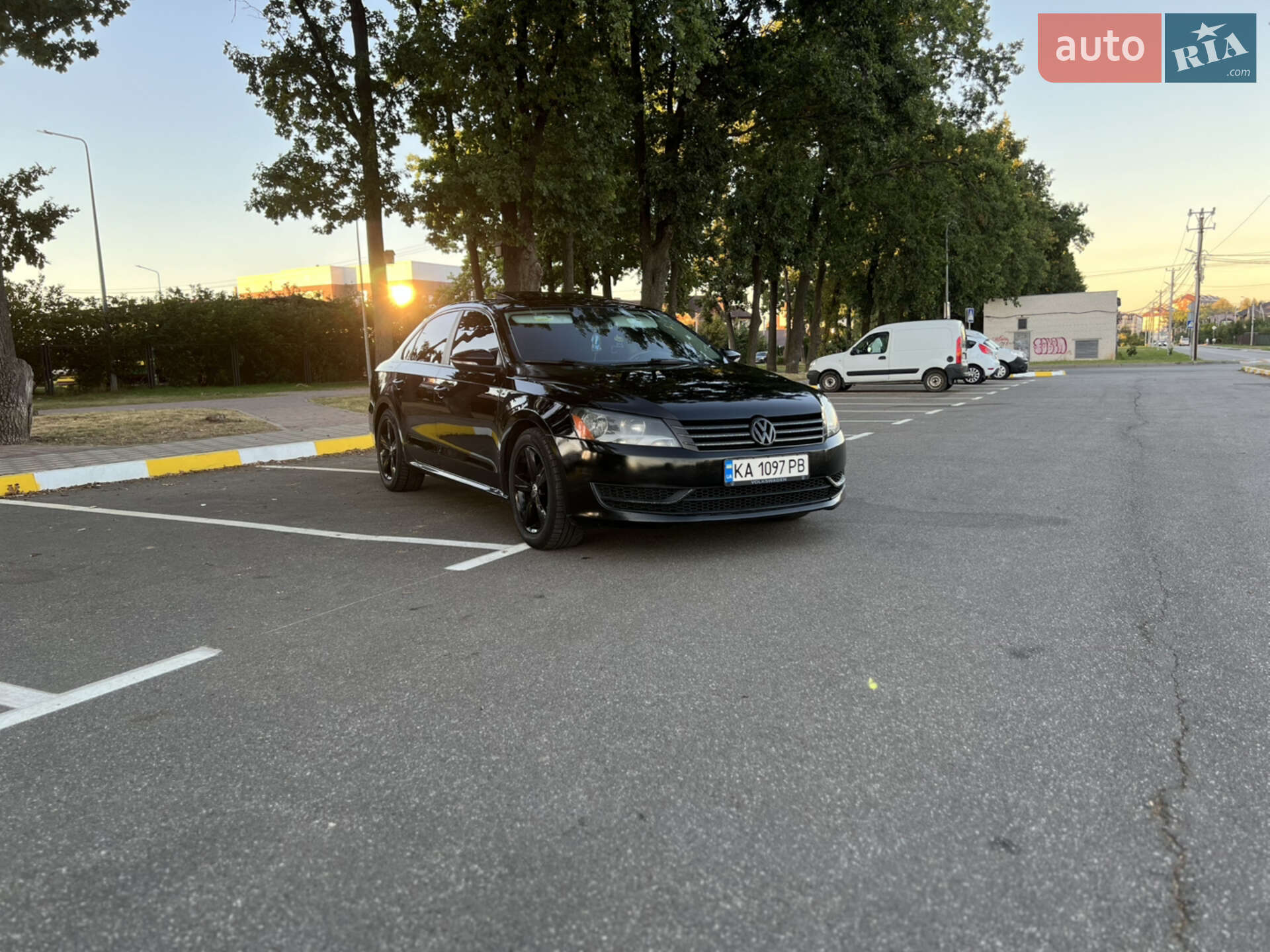 VOLKSWAGEN PASSAT 2011