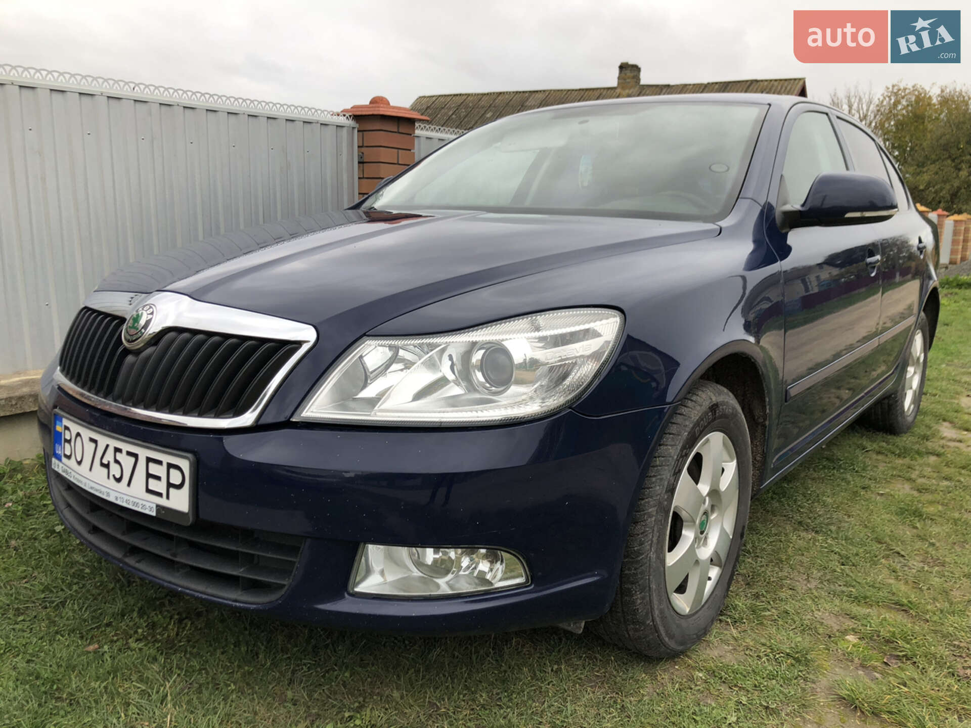 Головне фото звіту автомобіля SKODA OCTAVIA 2012