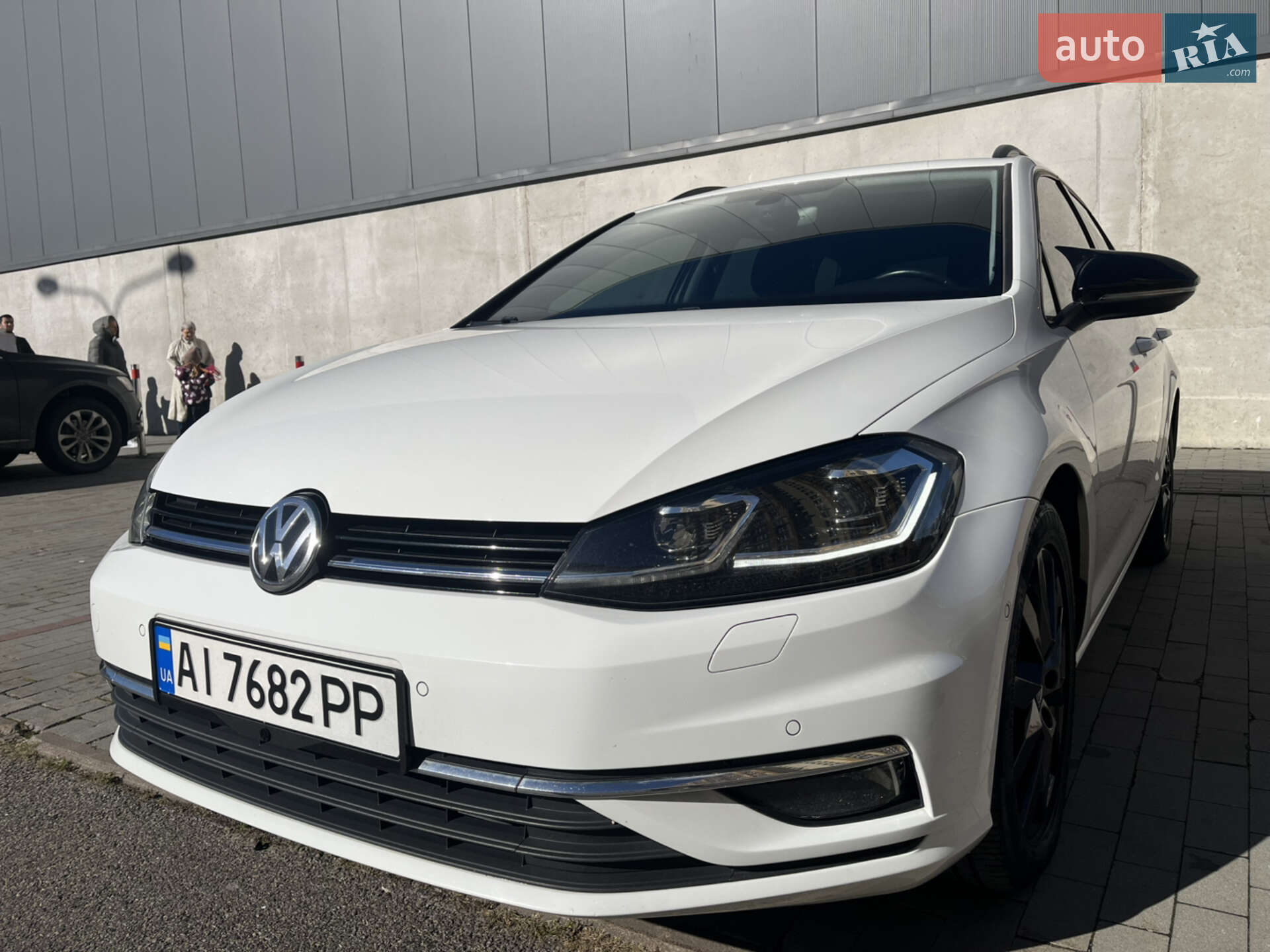 VOLKSWAGEN GOLF 2017