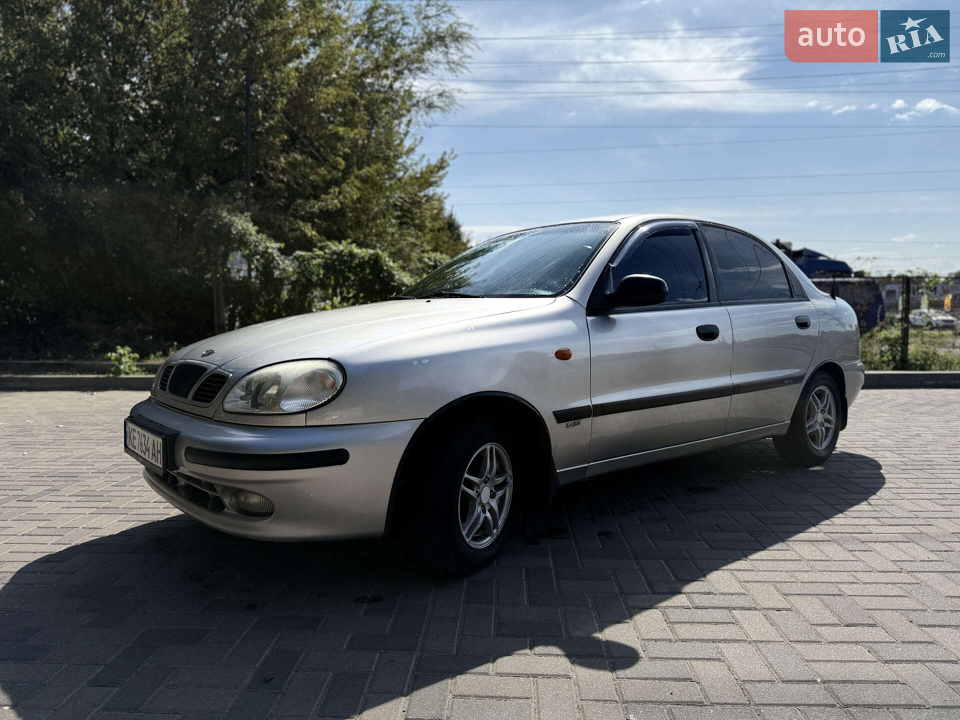 DAEWOO LANOS 2000