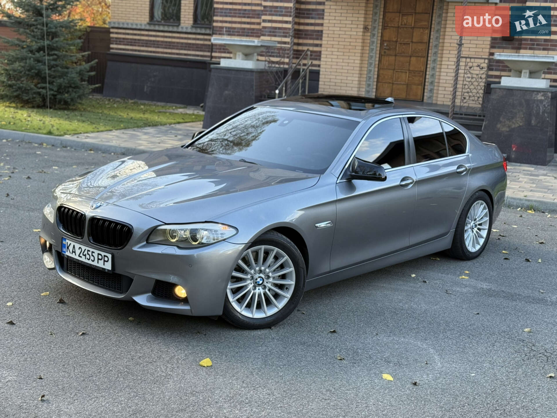 BMW 535XI 2011