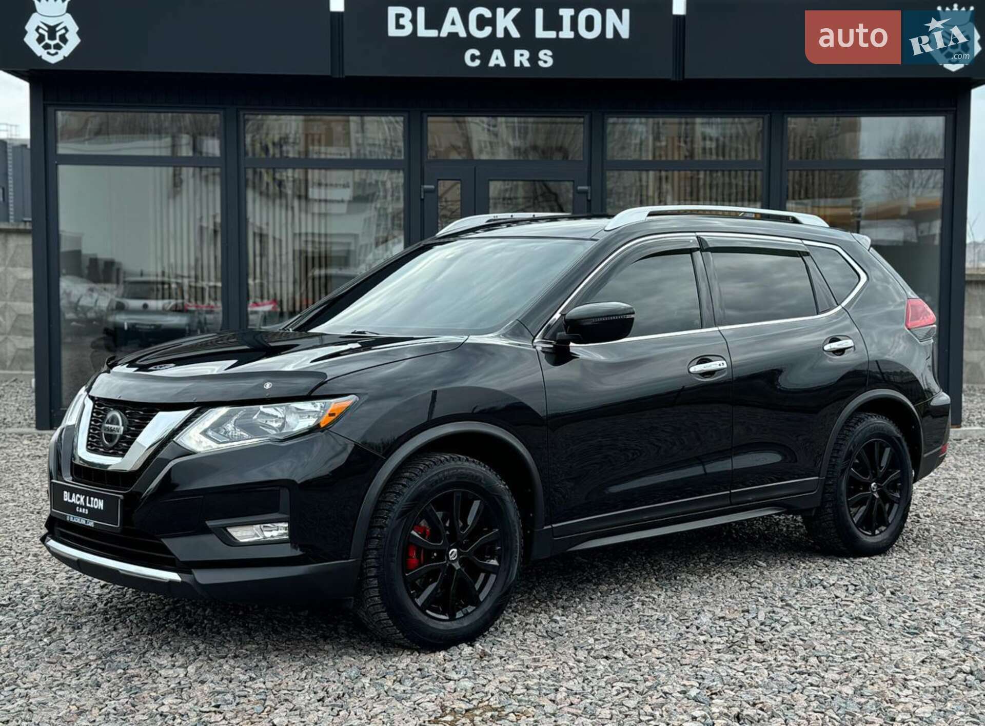 NISSAN ROGUE