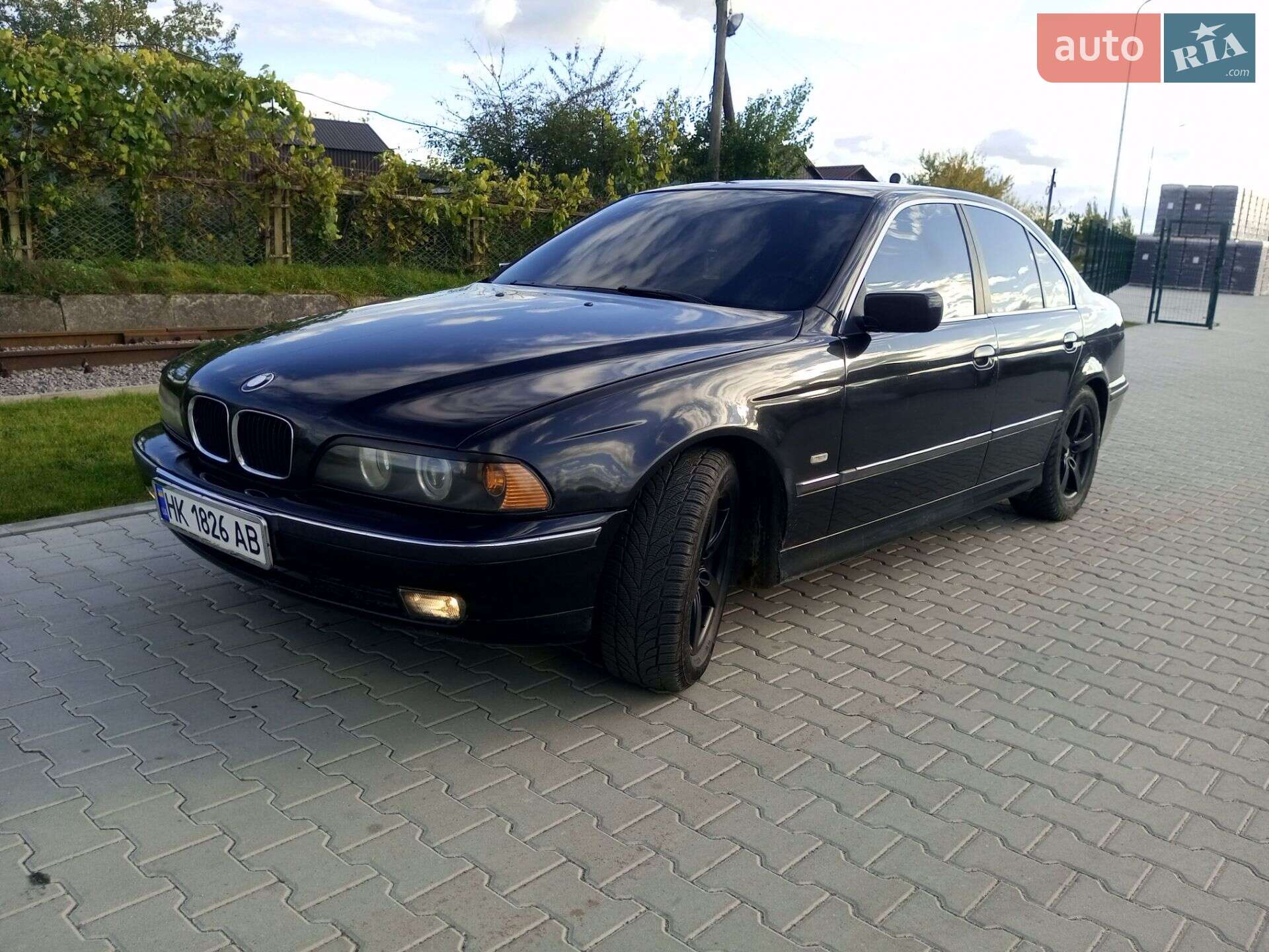 BMW 523I 1998