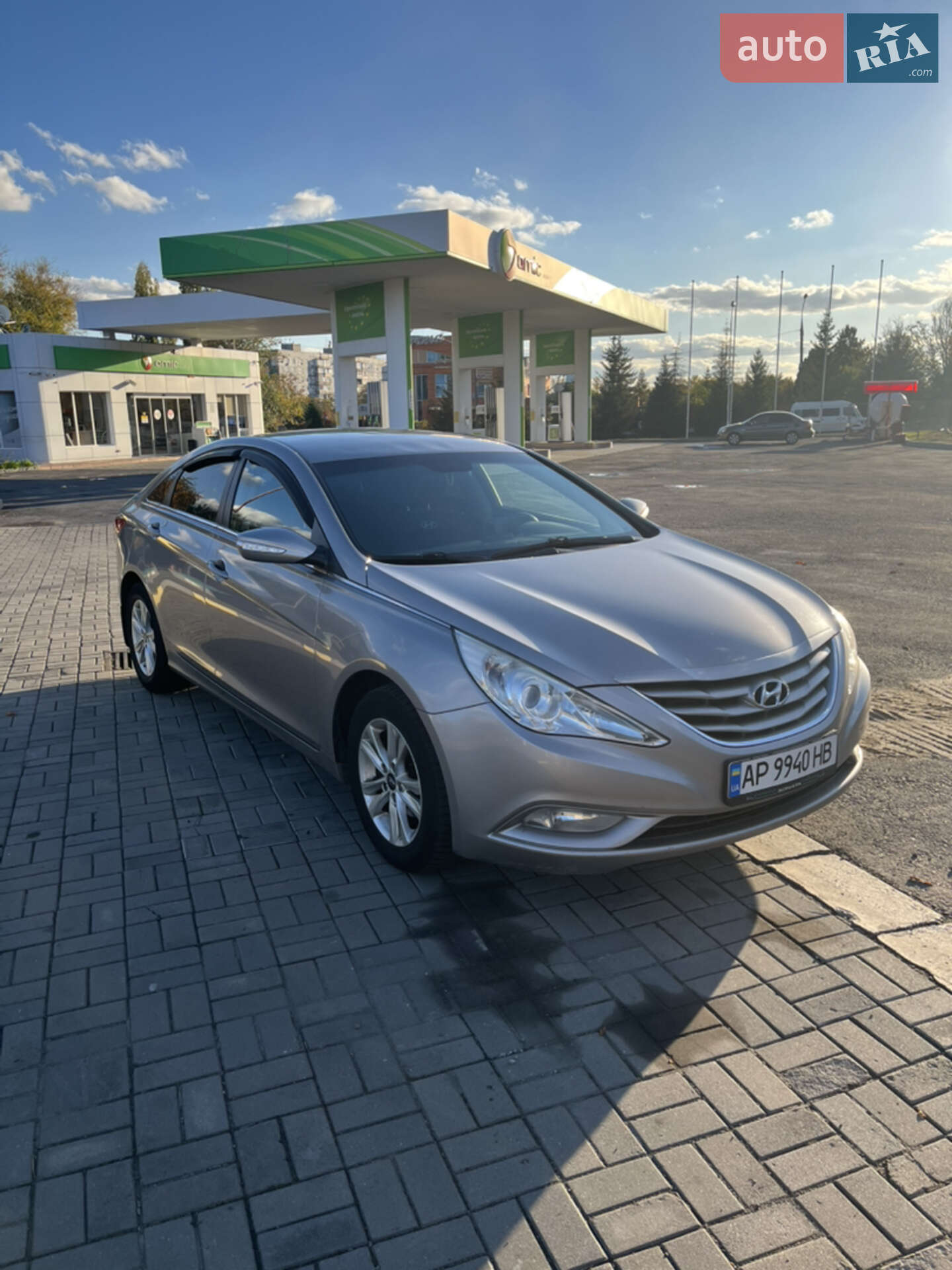 Головне фото звіту автомобіля HYUNDAI SONATA 2010