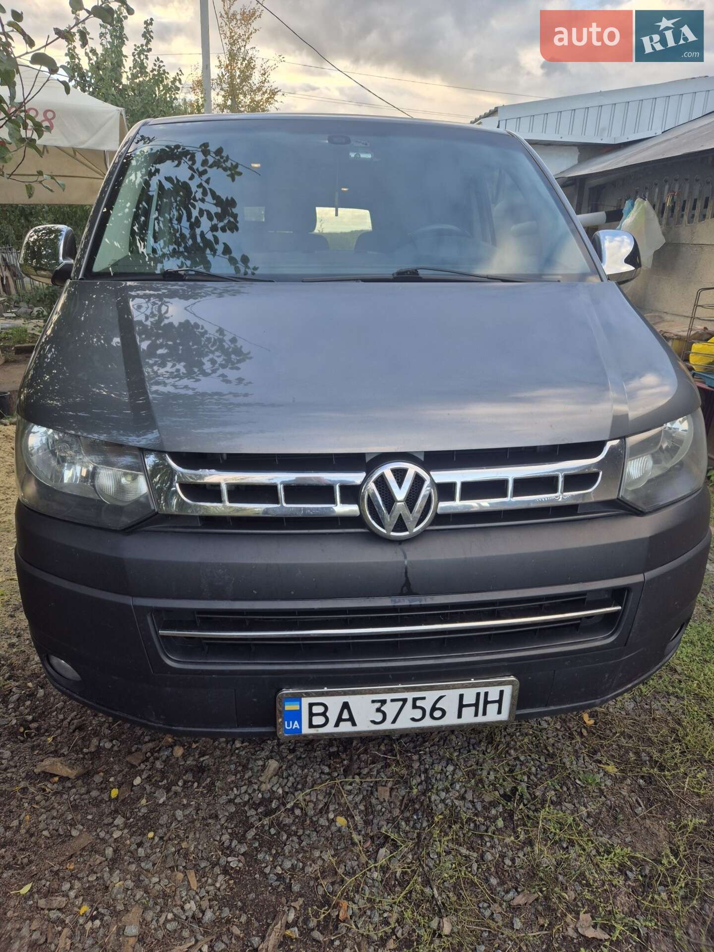 VOLKSWAGEN TRANSPORTER 2012