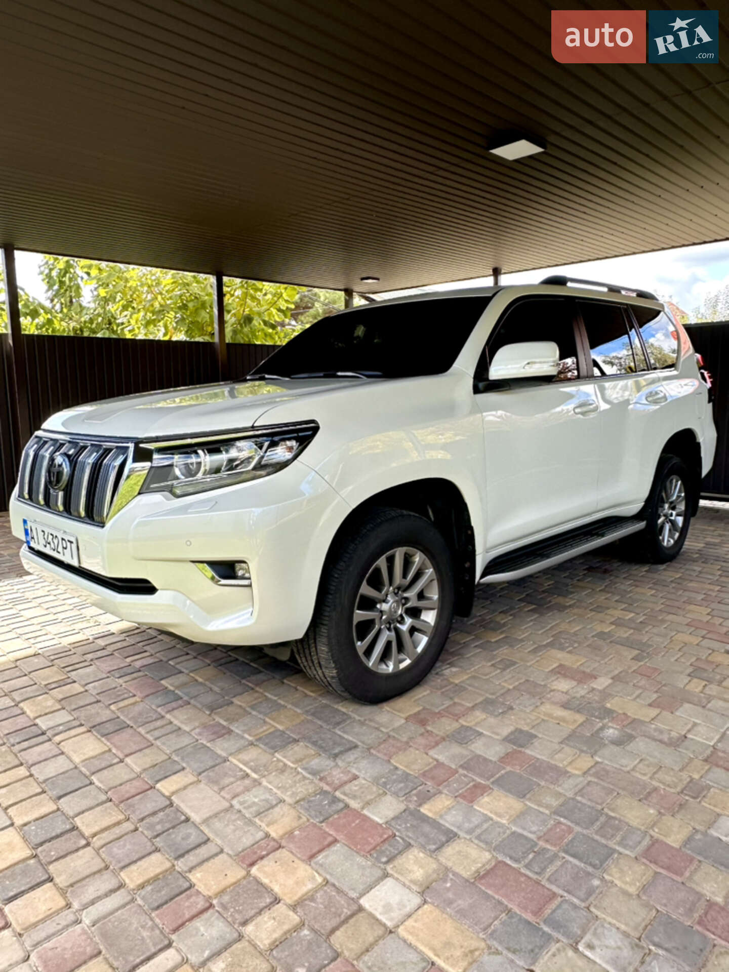 TOYOTA LAND CRUISER PRADO 150
