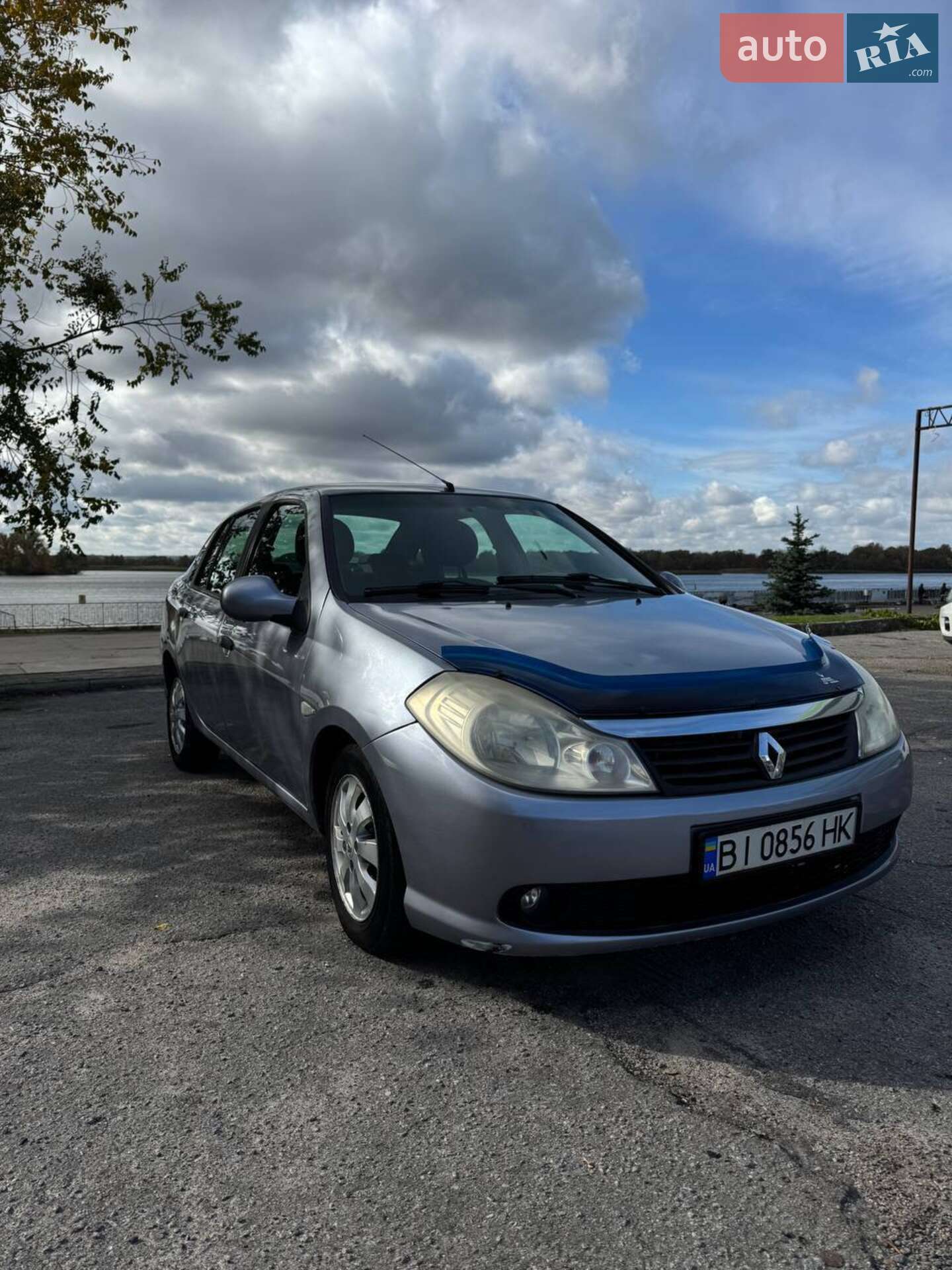 RENAULT CLIO SYMBOL 2009