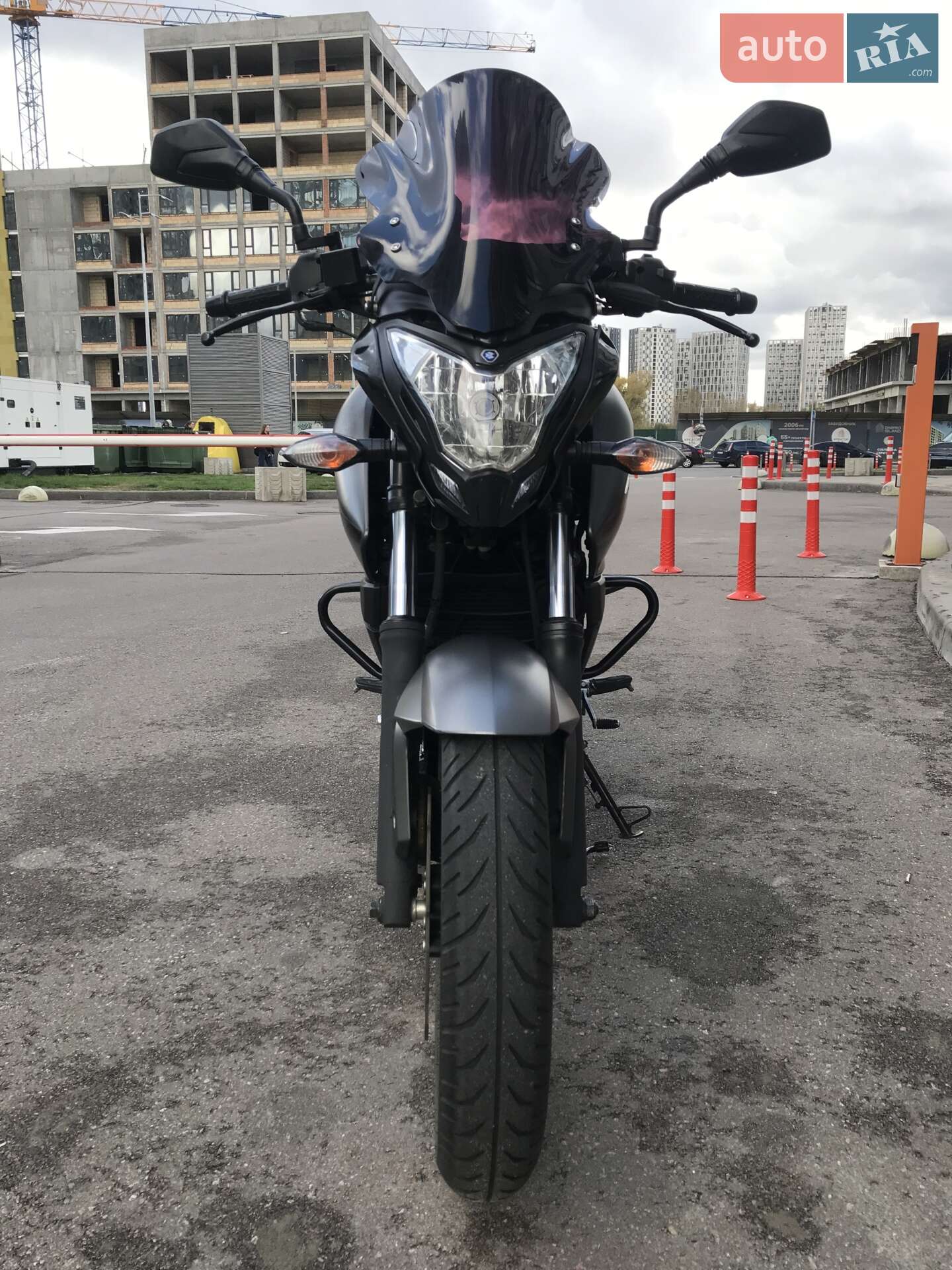 BAJAJ PULSAR NS200 2019