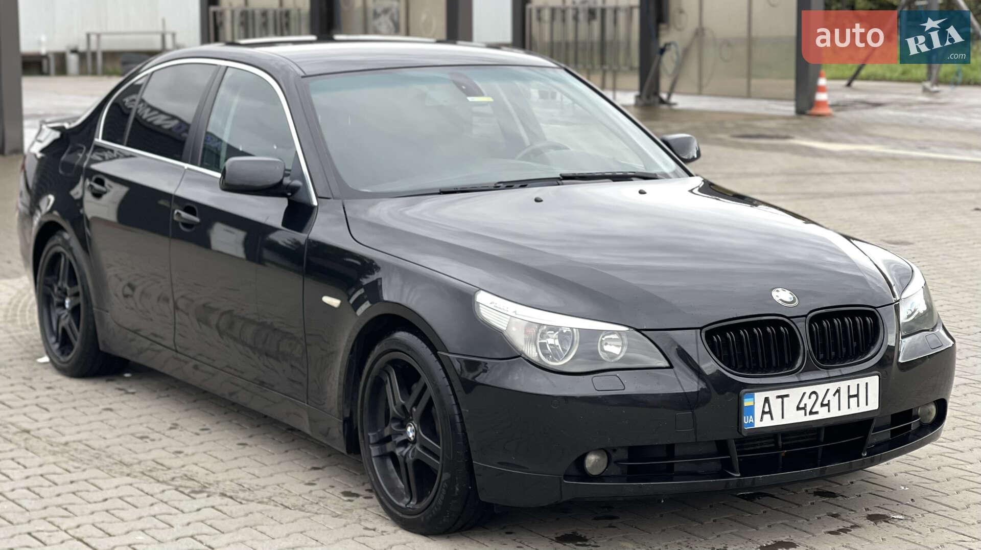 Головне фото звіту автомобіля BMW 530D 2003