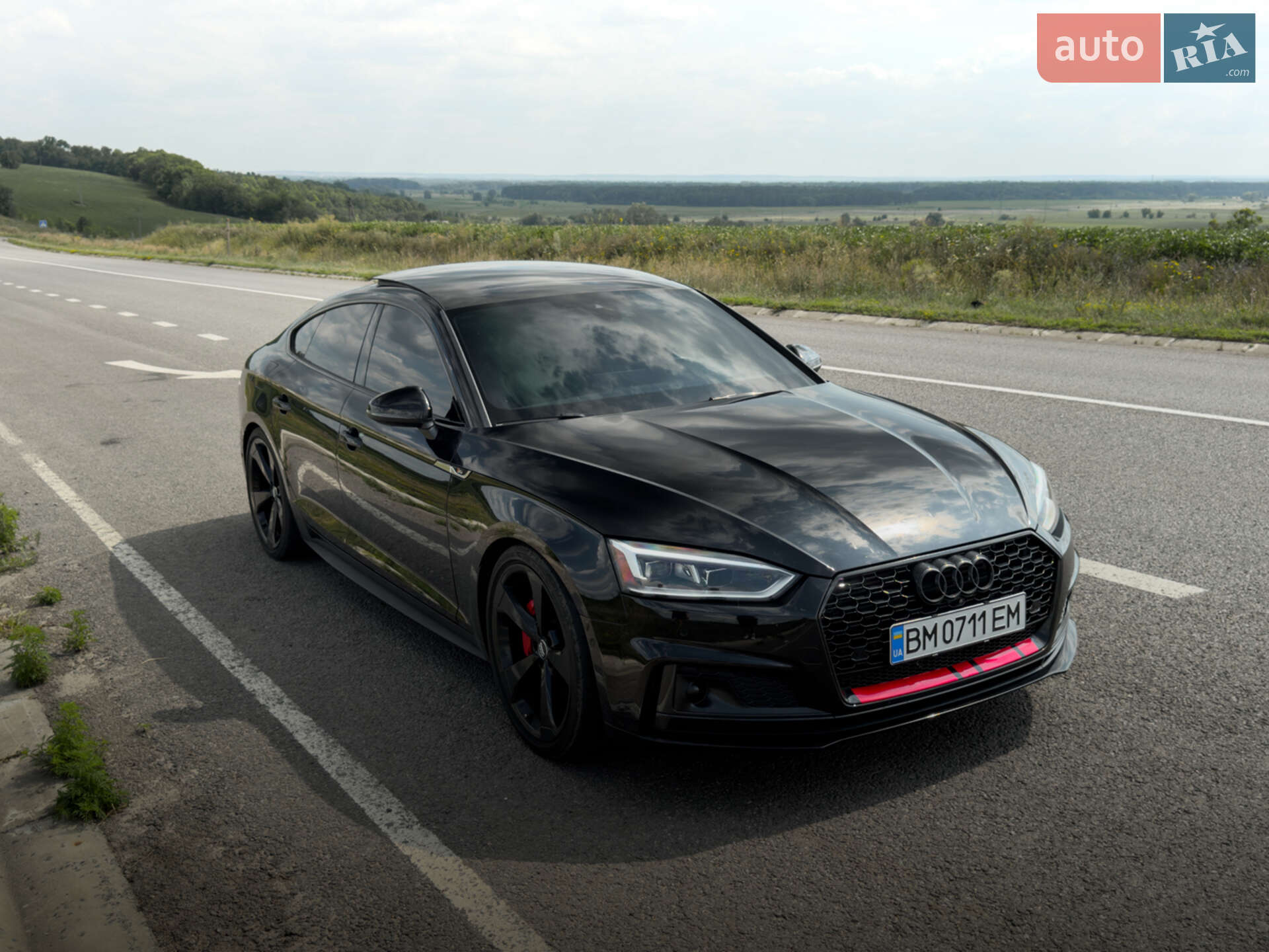 Головне фото звіту автомобіля AUDI S5 2019