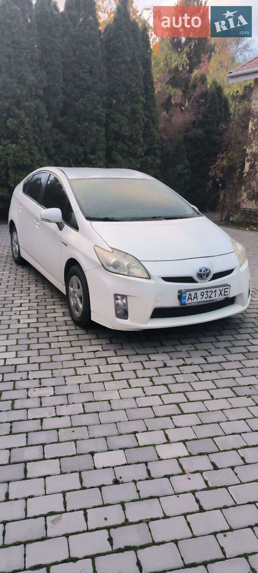 TOYOTA PRIUS 2010