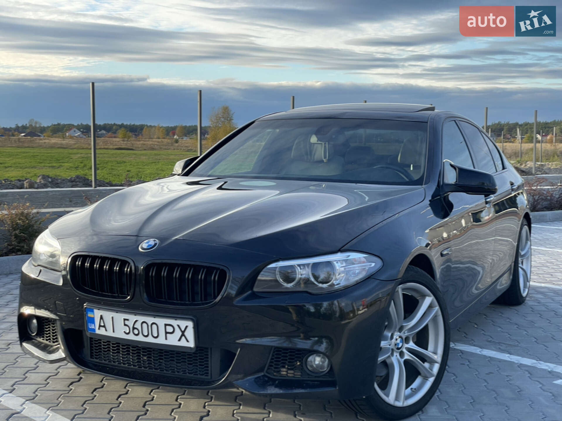 BMW 528I XDRIVE 2012