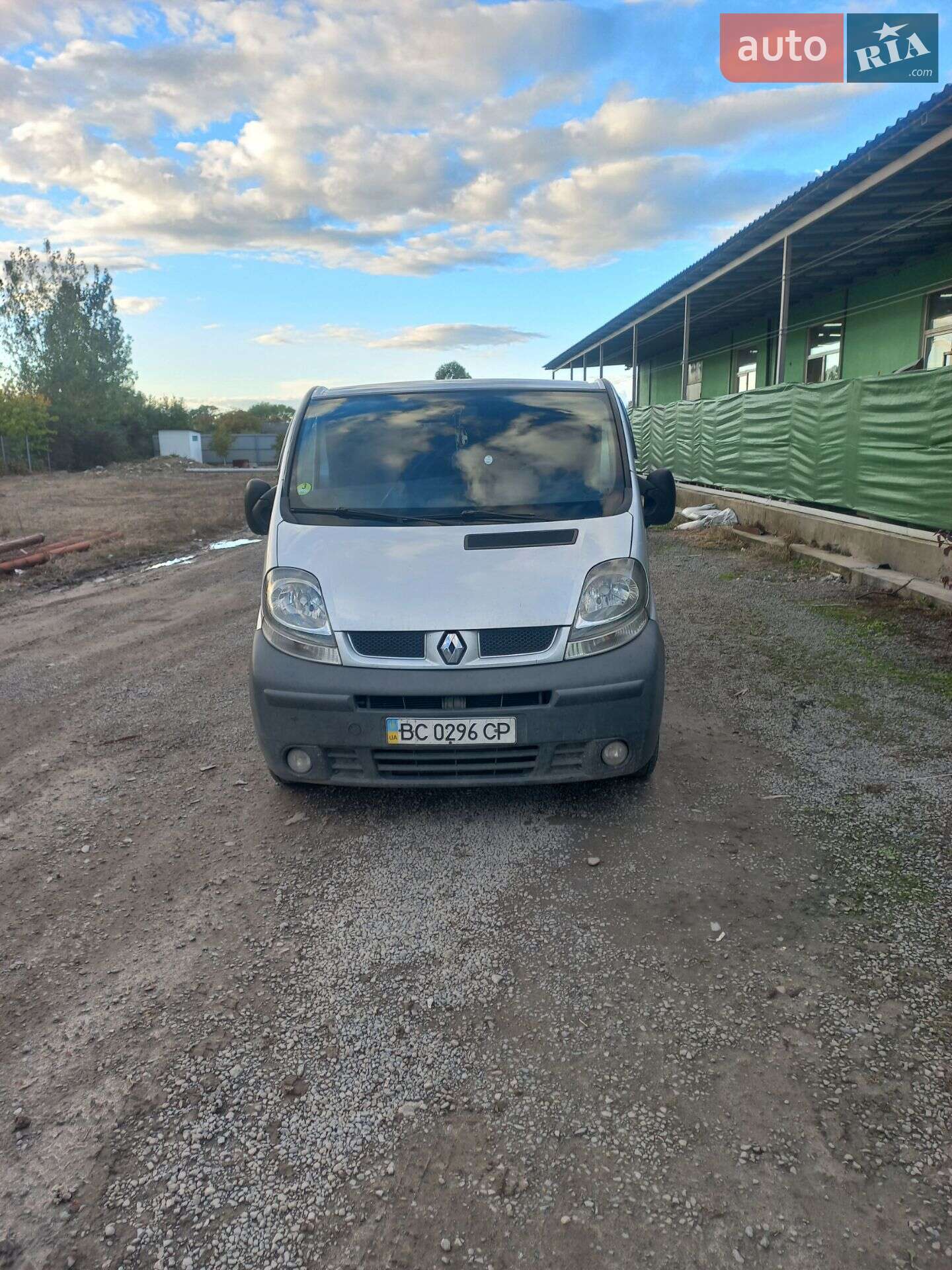 RENAULT TRAFIC 2006