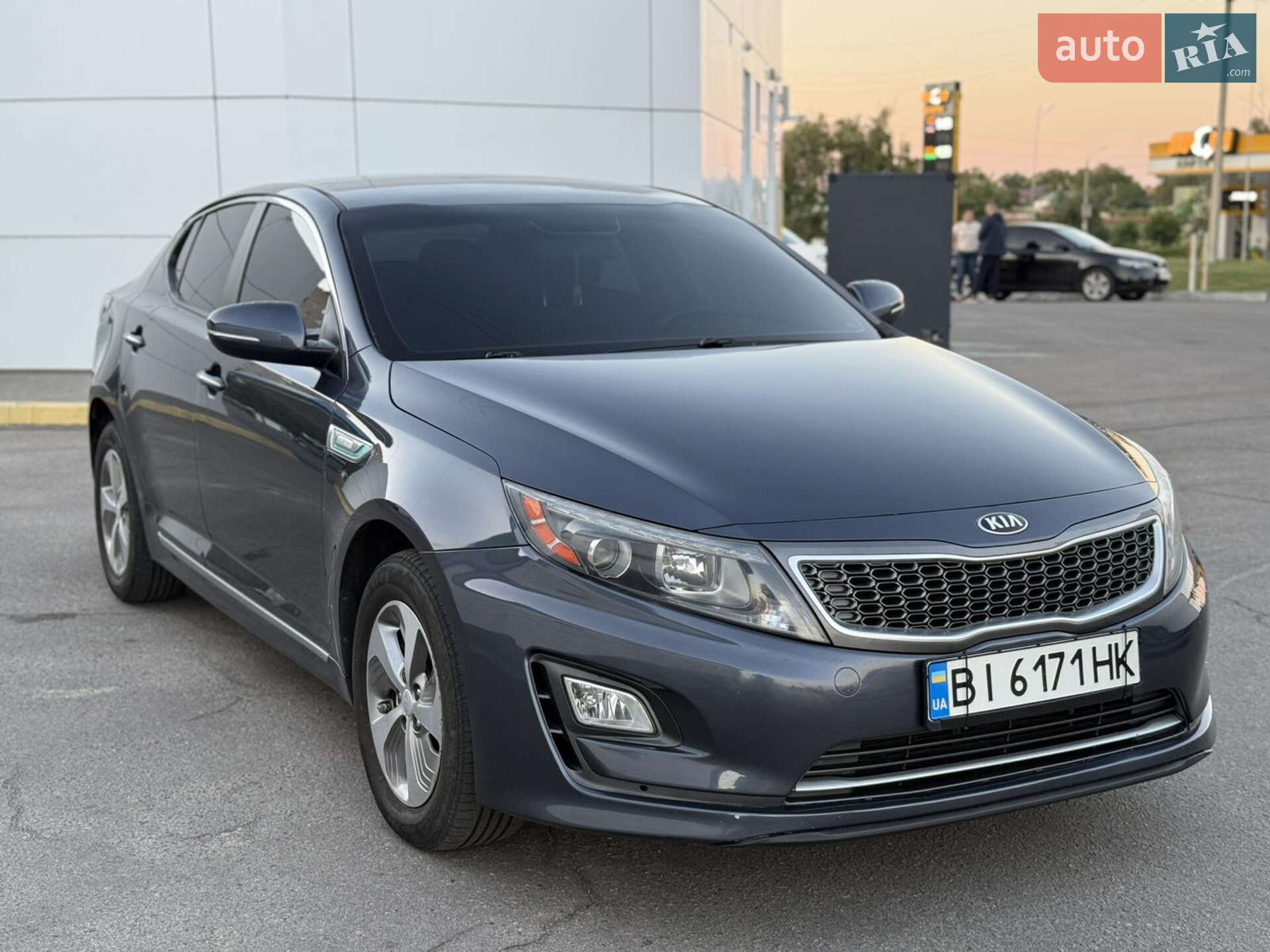Головне фото звіту автомобіля KIA OPTIMA 2015