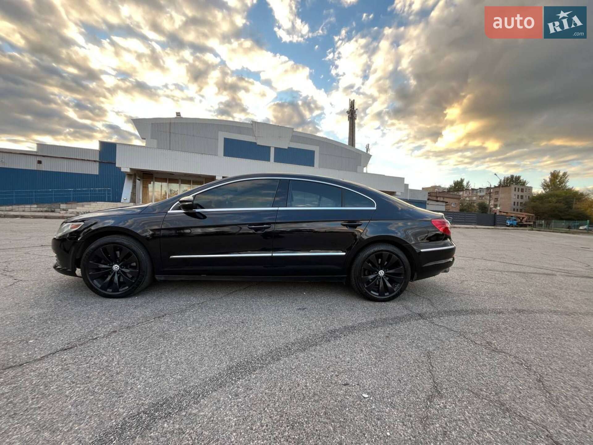 VOLKSWAGEN CC 2011