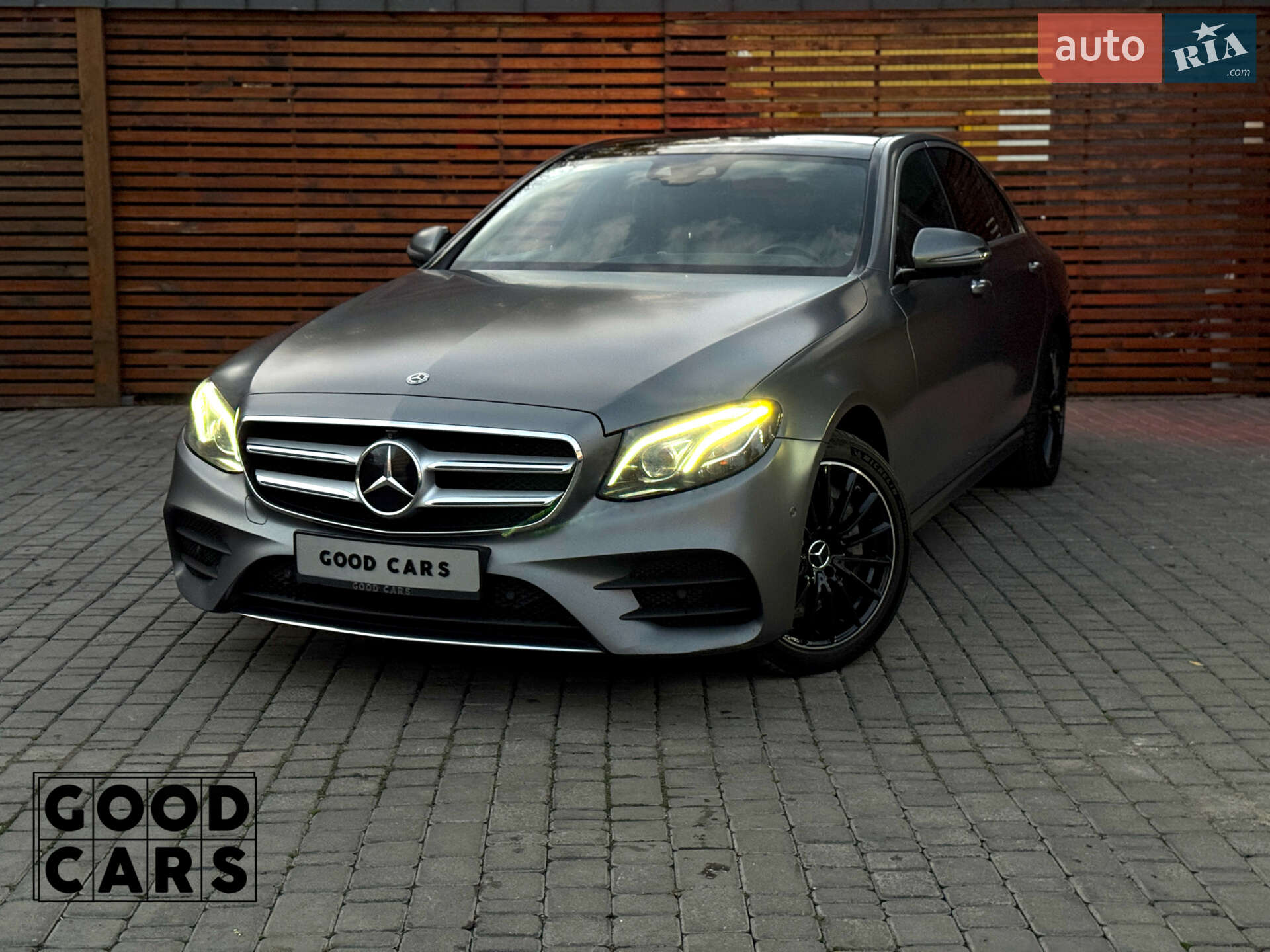 MERCEDES-BENZ E 400 2018