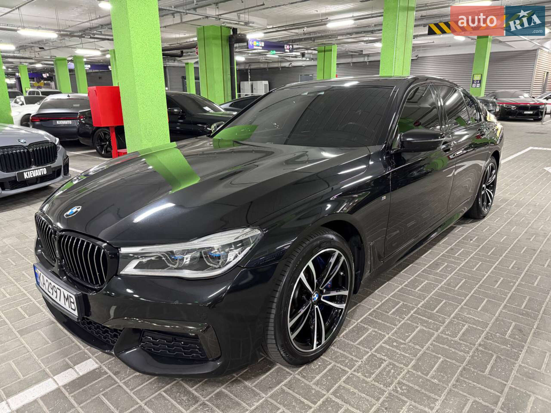 BMW 750D 2016