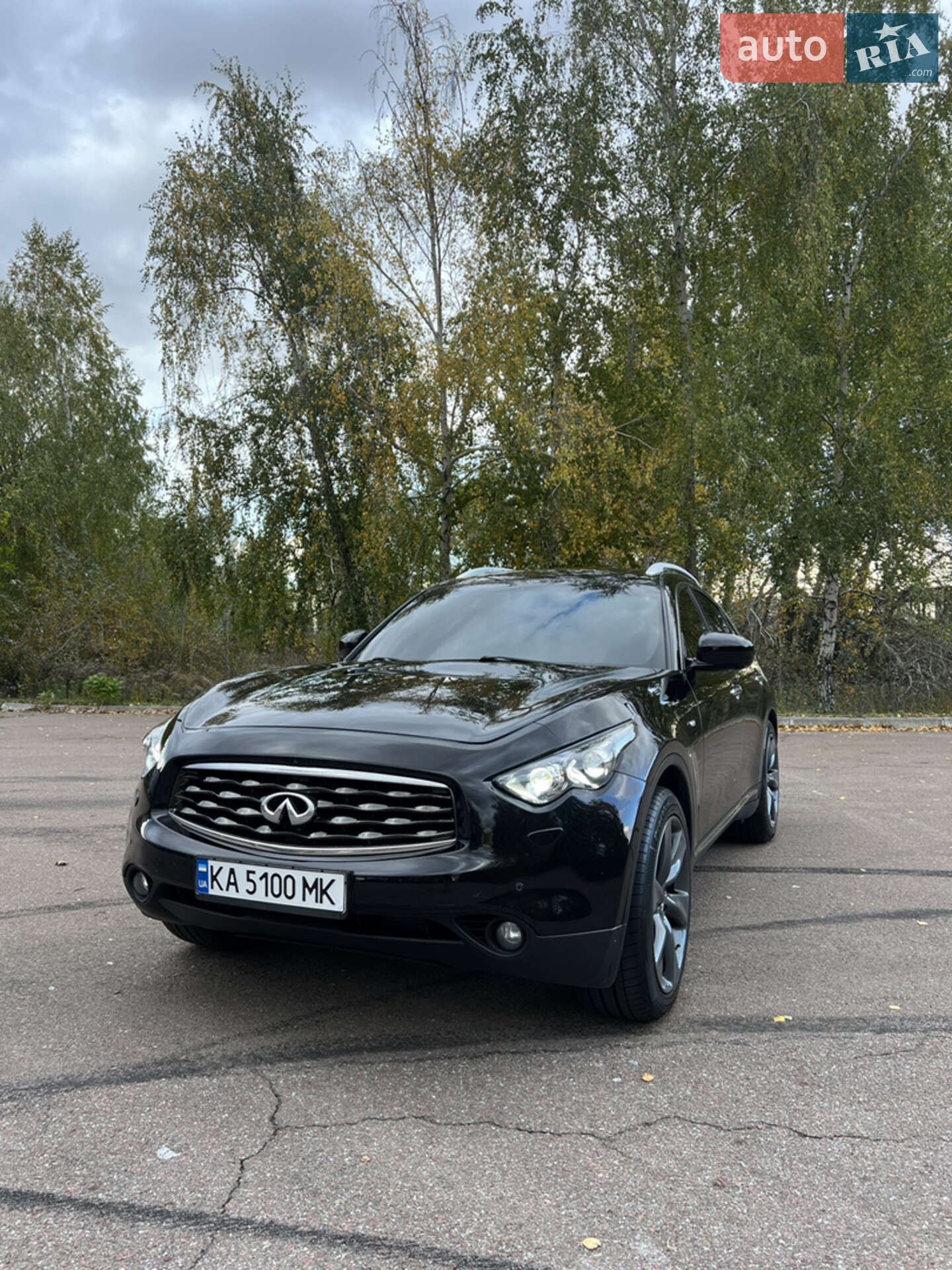 INFINITI FX37 2011