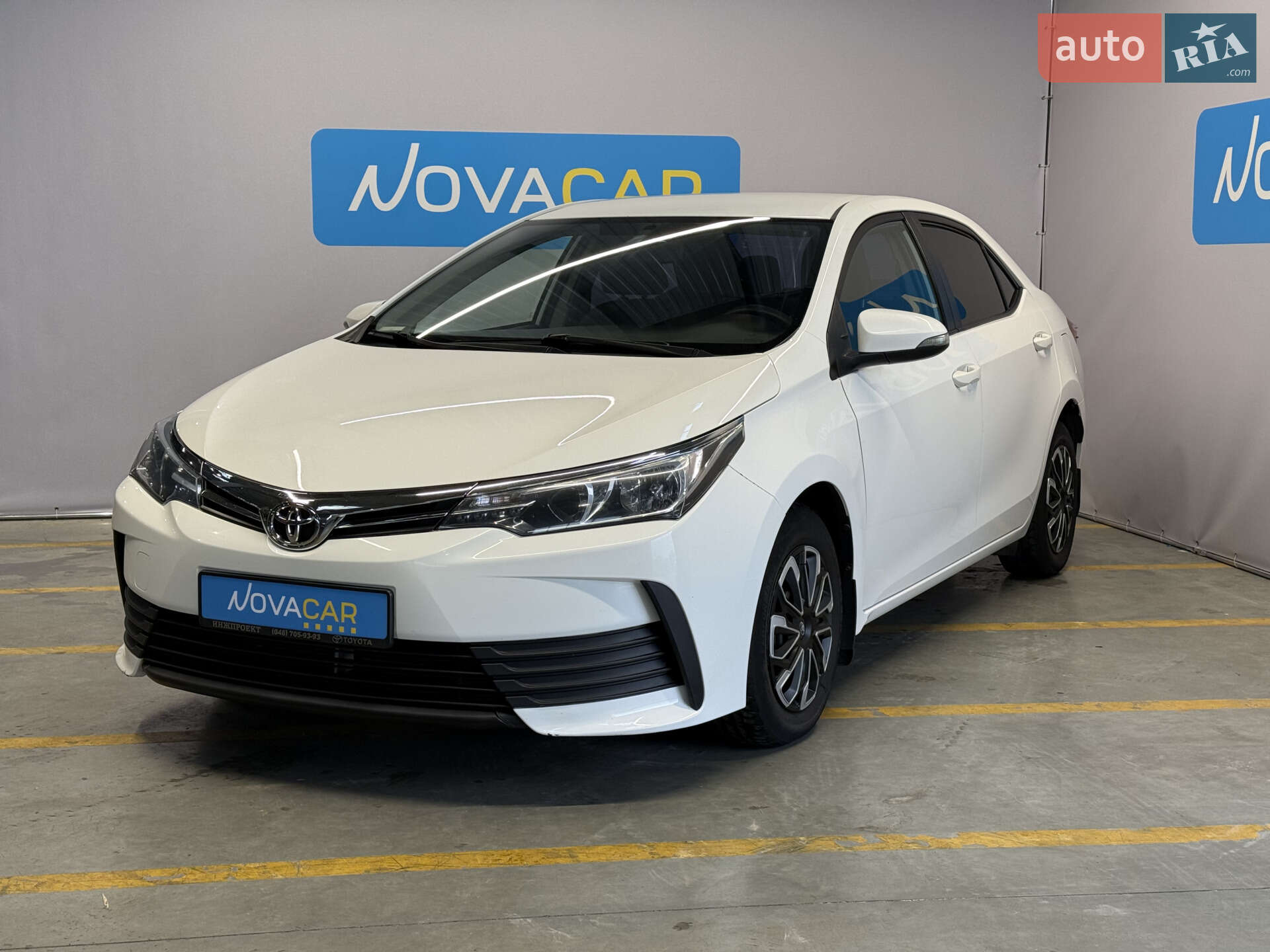 TOYOTA COROLLA 2018