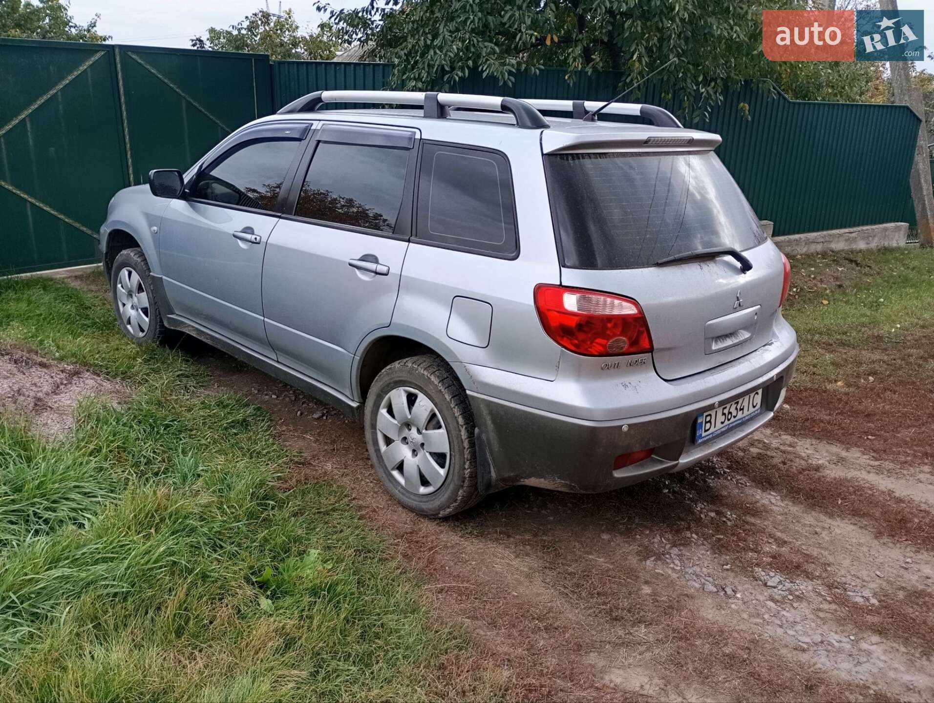 Головне фото звіту автомобіля MITSUBISHI OUTLANDER 2009