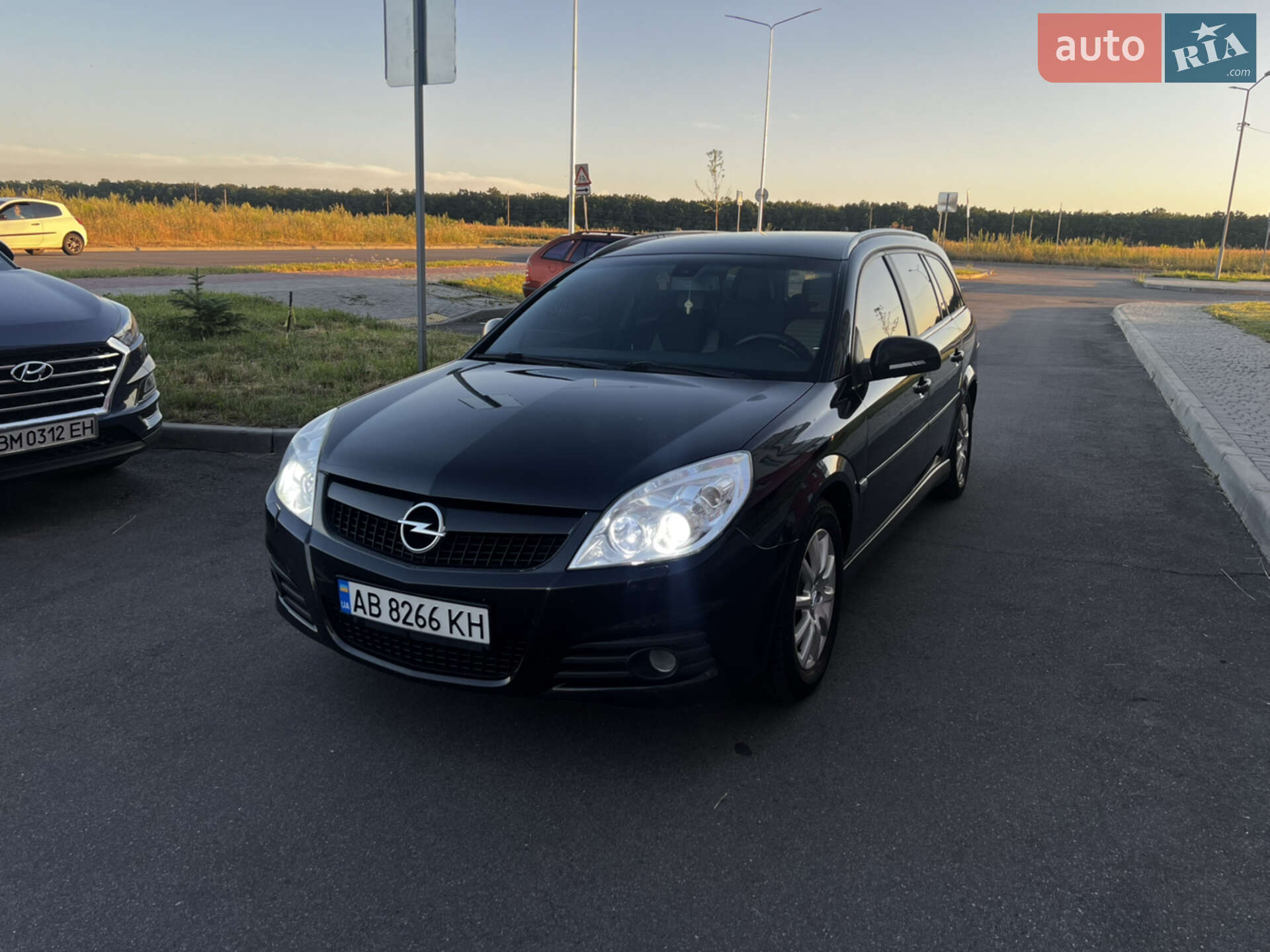 Головне фото звіту автомобіля OPEL VECTRA 2008