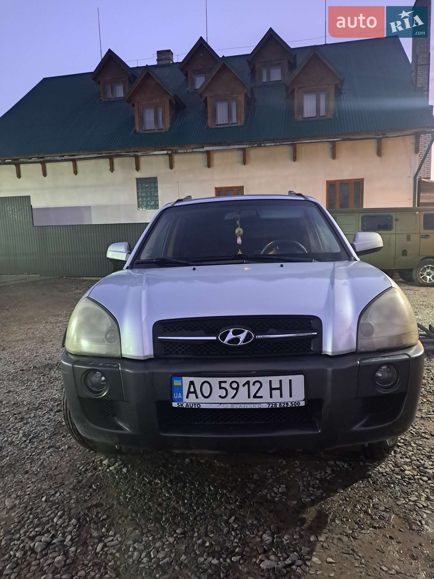 Головне фото звіту автомобіля HYUNDAI TUCSON 2005