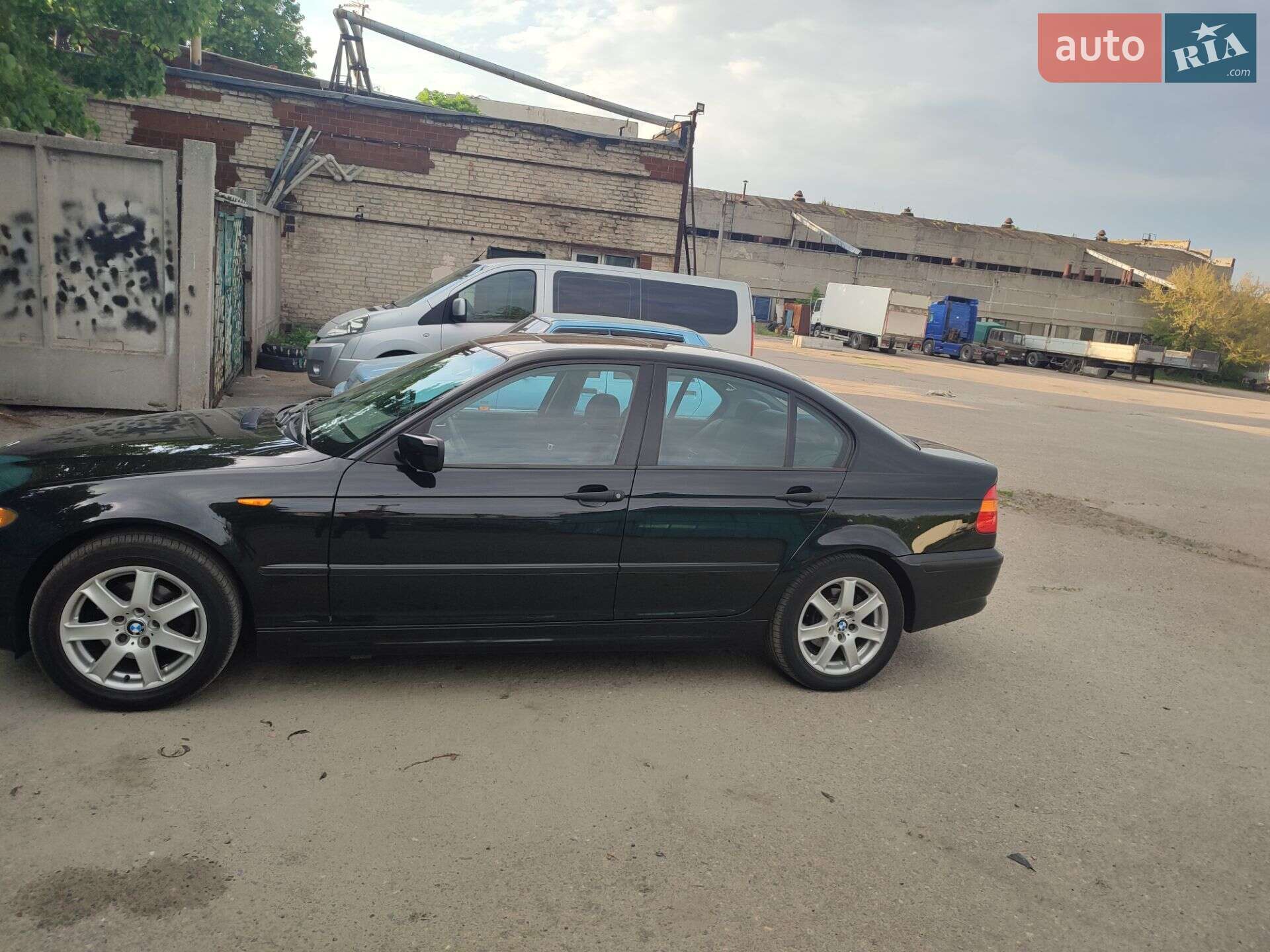 Головне фото звіту автомобіля BMW 316I 2004