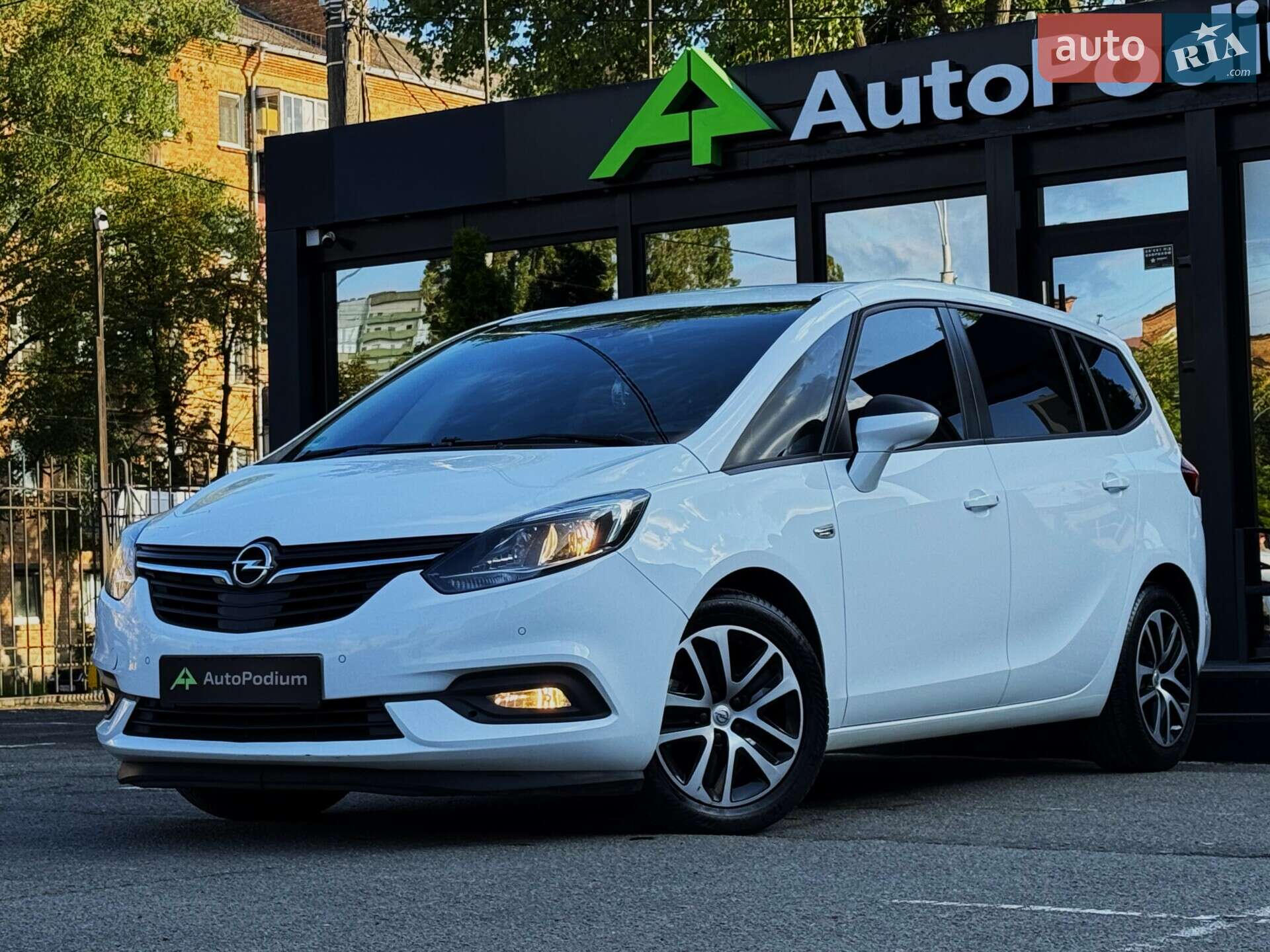 OPEL ZAFIRA 2018
